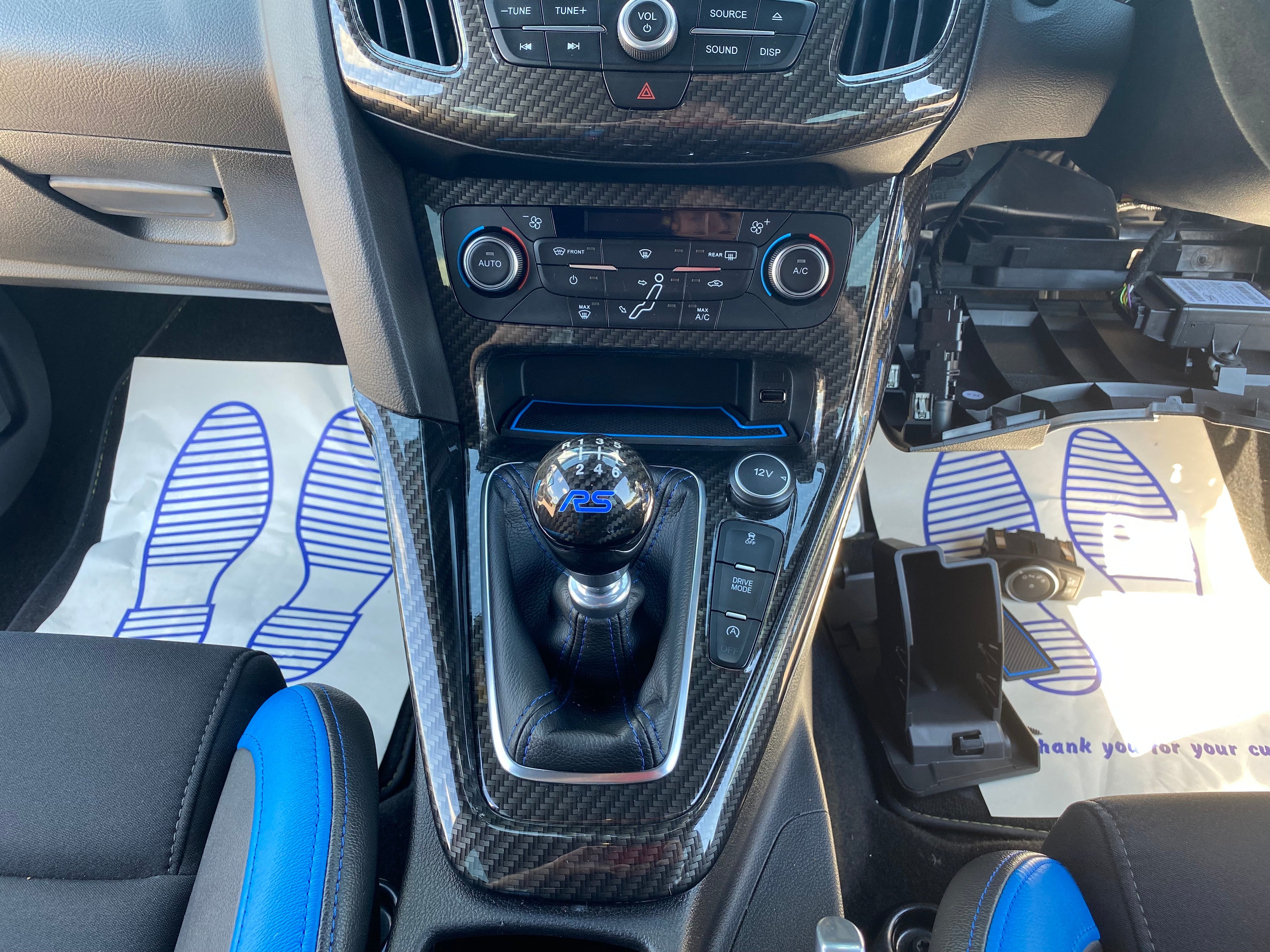 Focus RS/ST MK3.5 - Pièces d'origine Ford, ensemble complet d'intérieur (finitions peintes/hydrodipées) - Conduite à droite