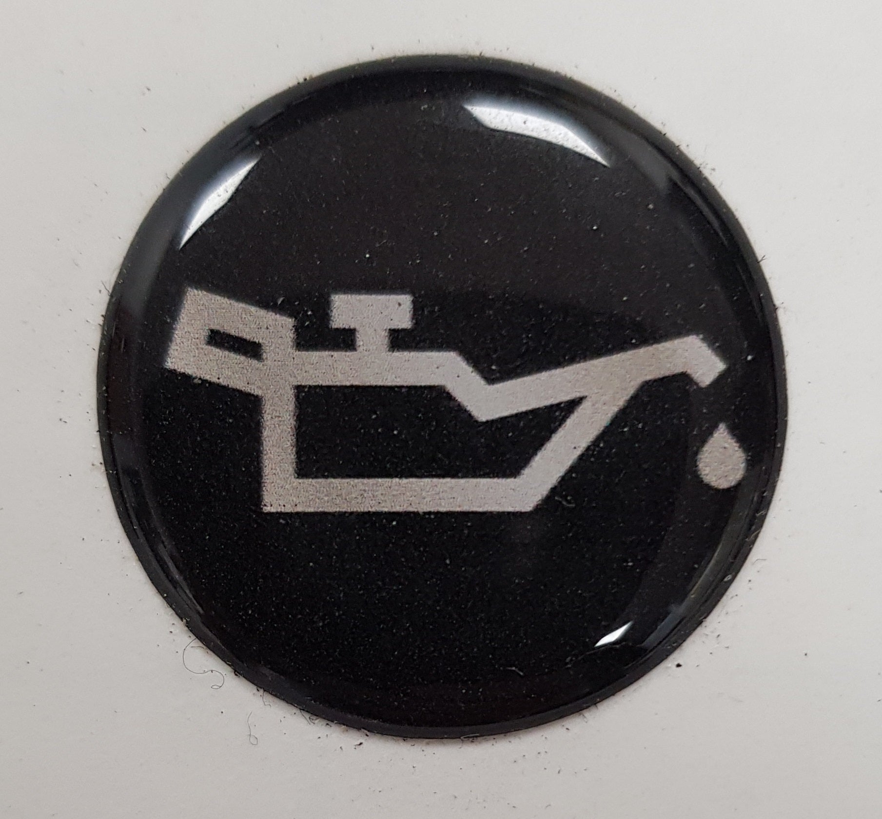 Oil Cap Gel Badge