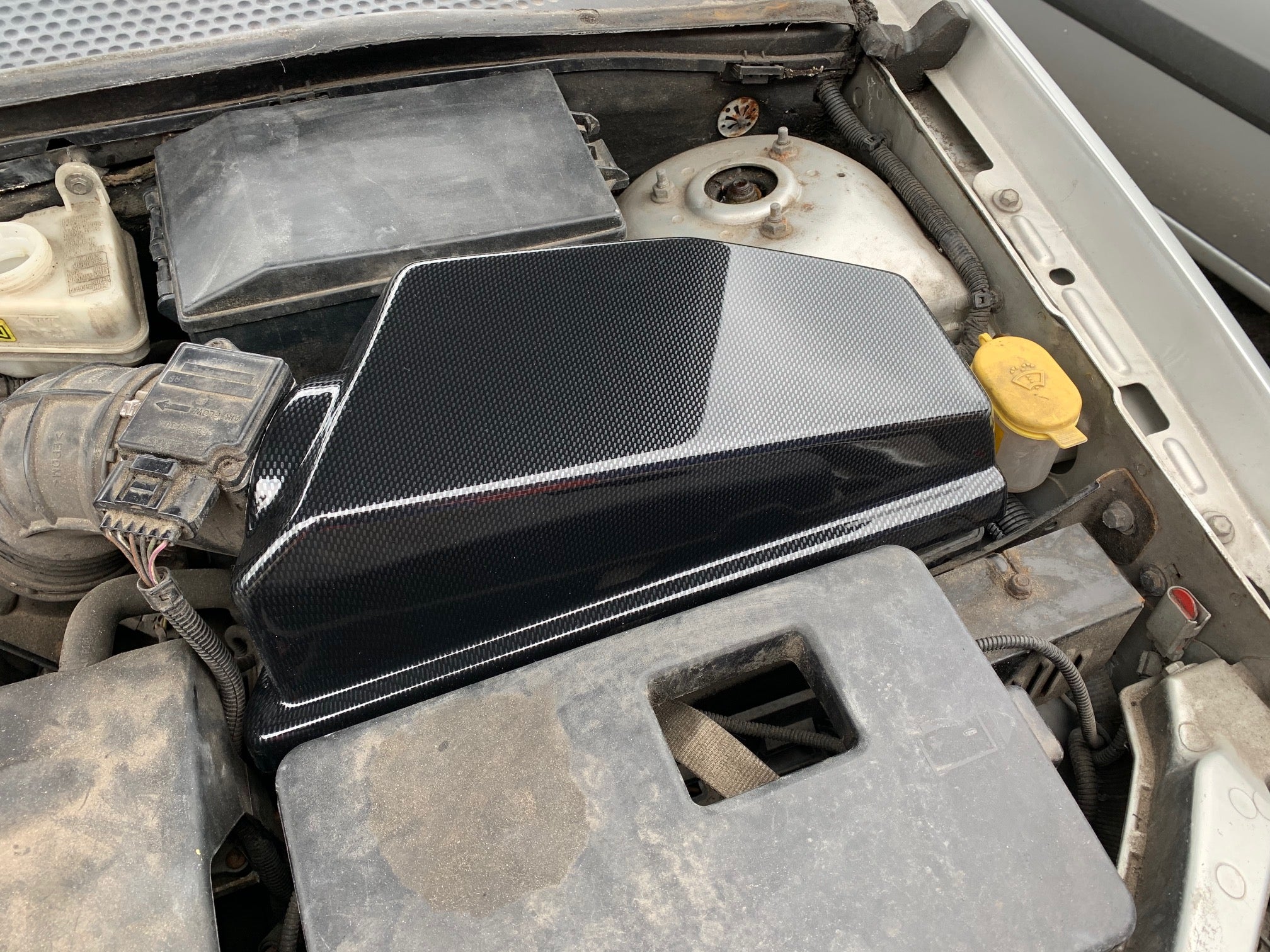 Proform Airbox-Abdeckung – Mk1 Ford Focus ST170 (Kunststoffoberflächen)