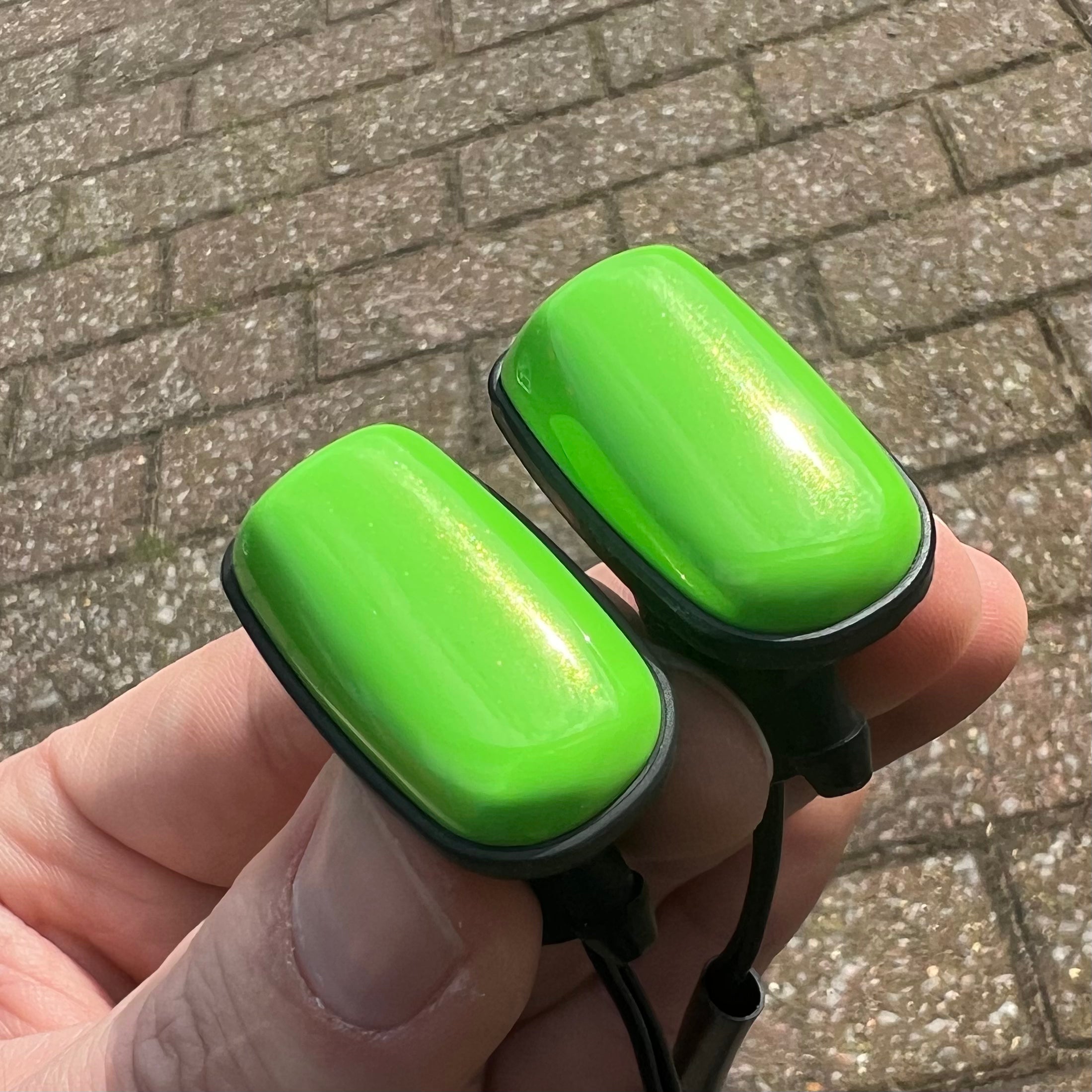 Genuine Ford Heated 'Mist' Washer Jets - Painted Ultimate Green