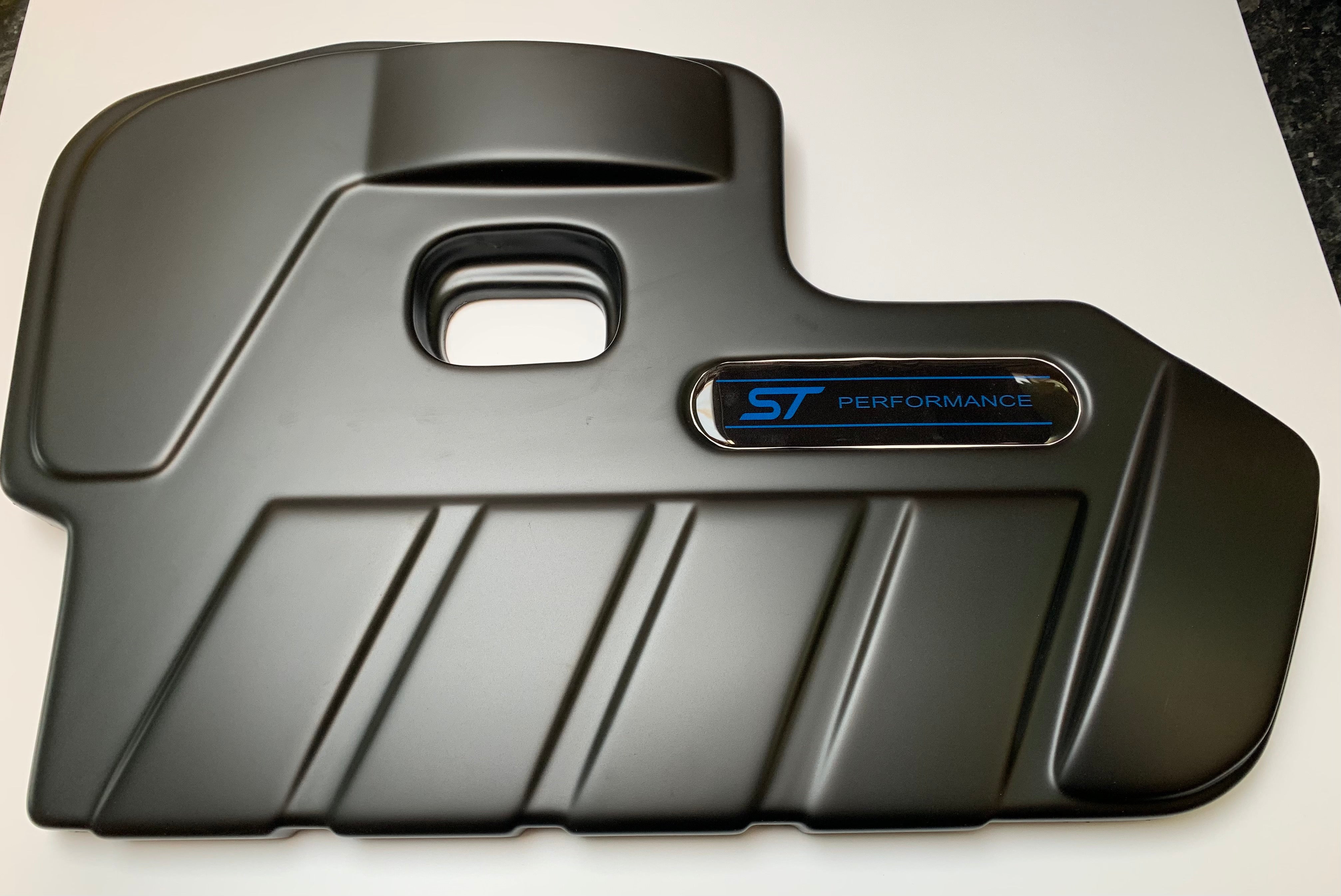 Proform-Motorabdeckung – MK4/4.5 Focus ST Benzin (Kunststoffoberflächen)