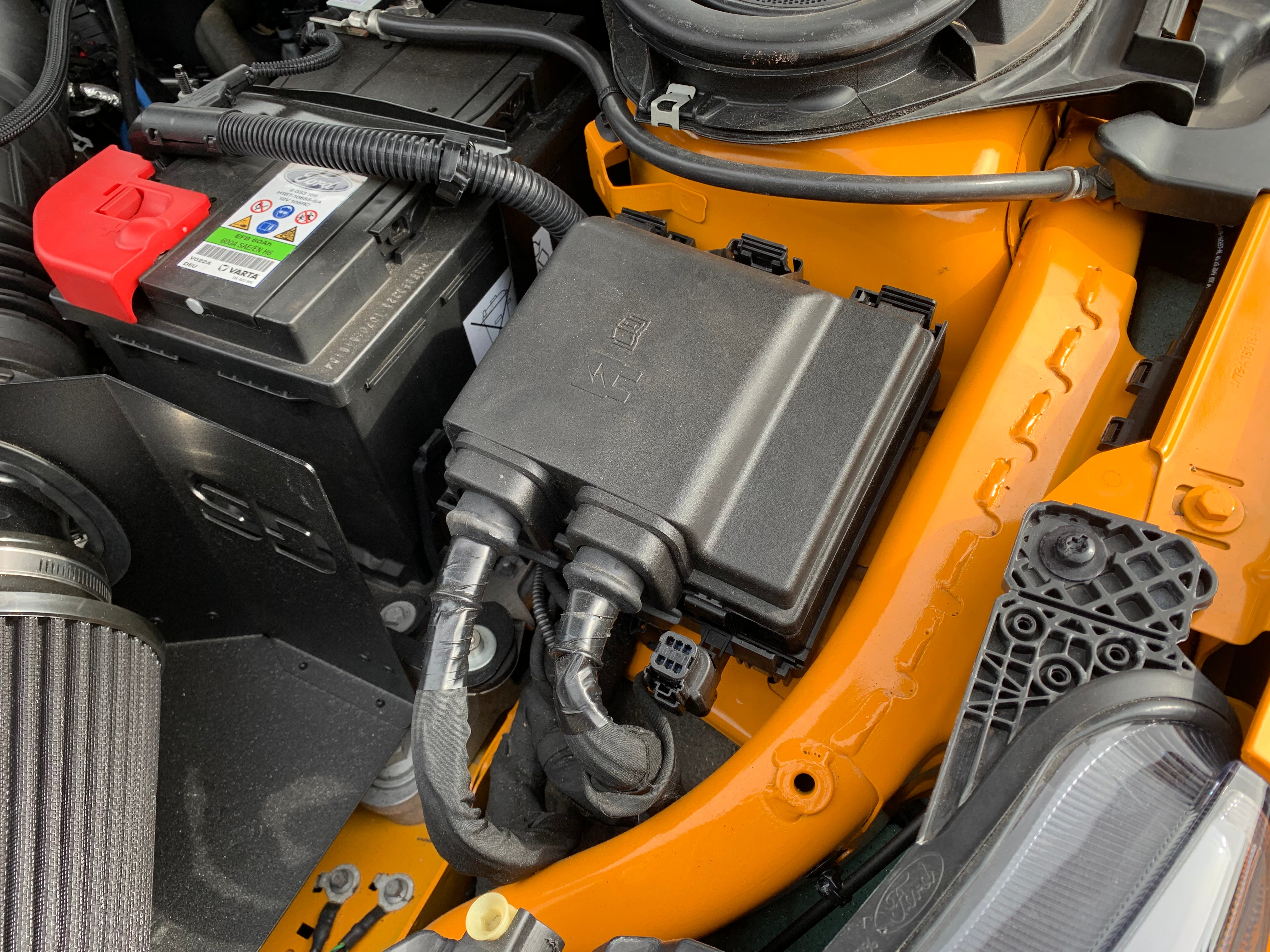 Couvercle de boîte à fusibles Proform - Ford Focus Mk4/4.5 (finitions plastiques)