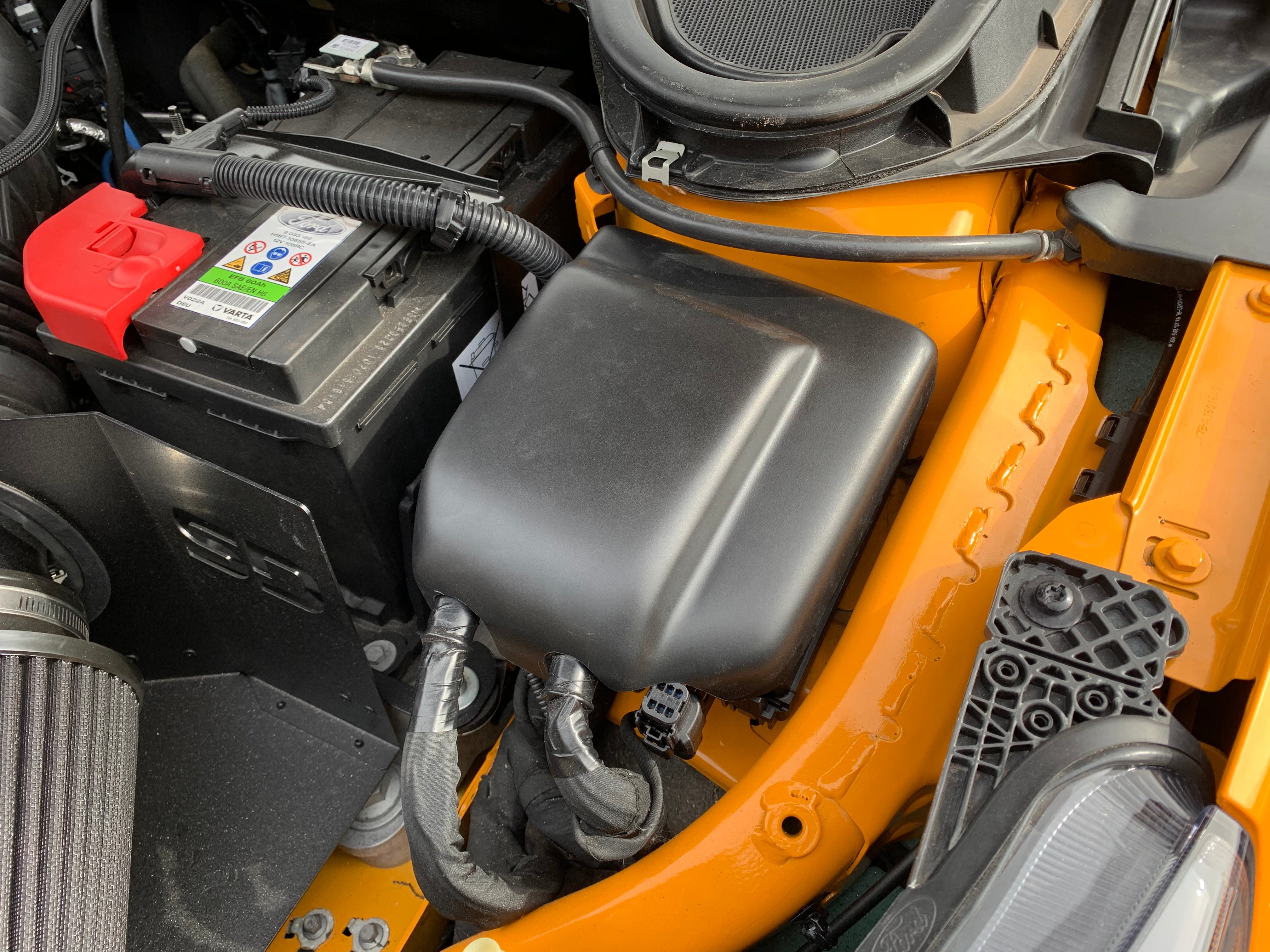 Couvercle de boîte à fusibles Proform - Ford Focus Mk4/4.5 (finitions plastiques)