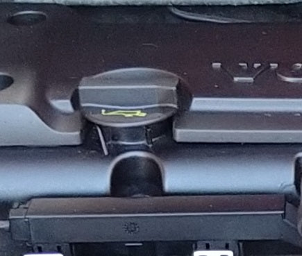 Proform-Öldeckel für Benzinmotoren – Volvo C30 Benzin (Kunststoffoberflächen)