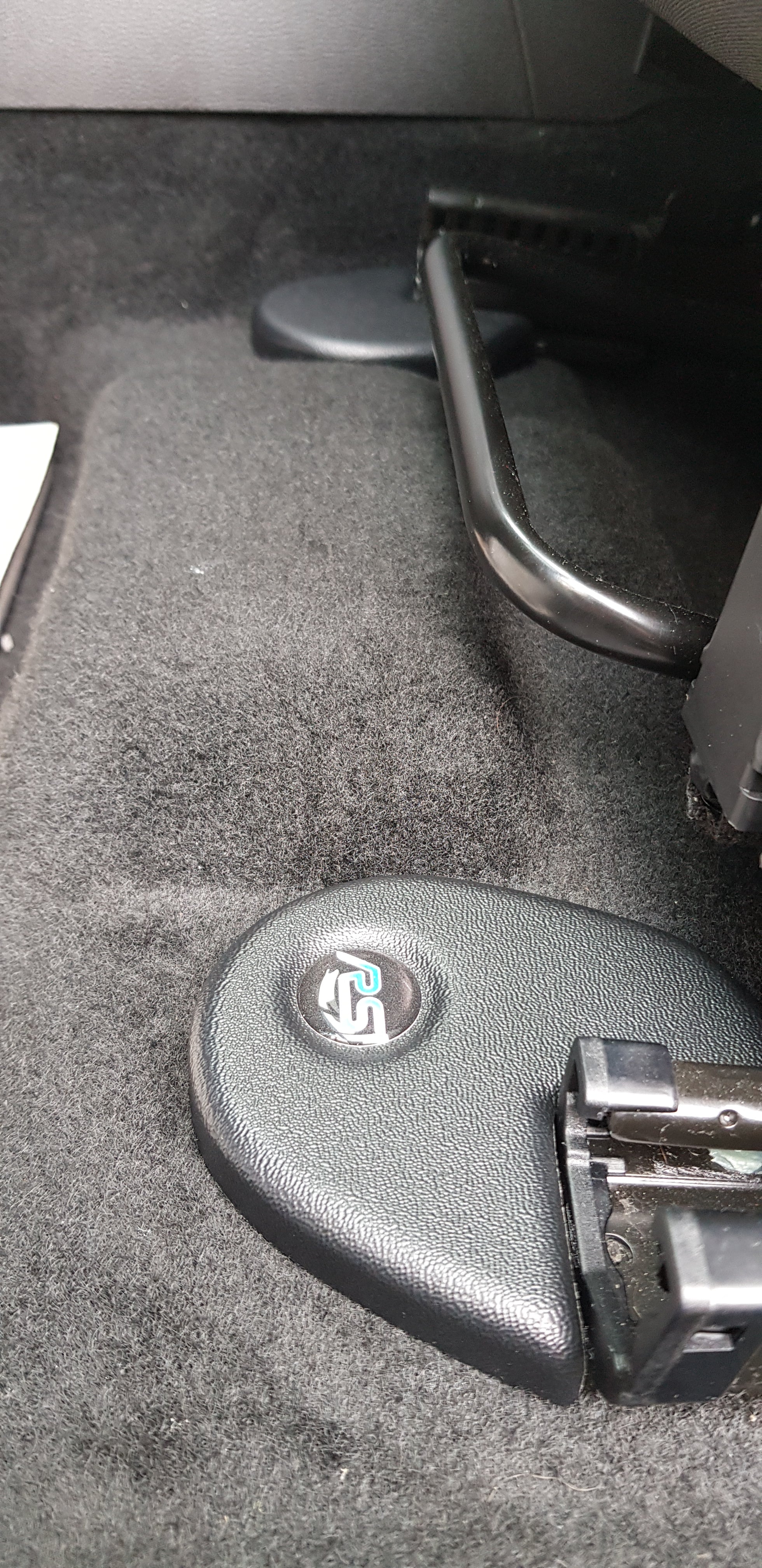 Seat Rail End Covers (Fronts) - Mk3/3.5 Focus