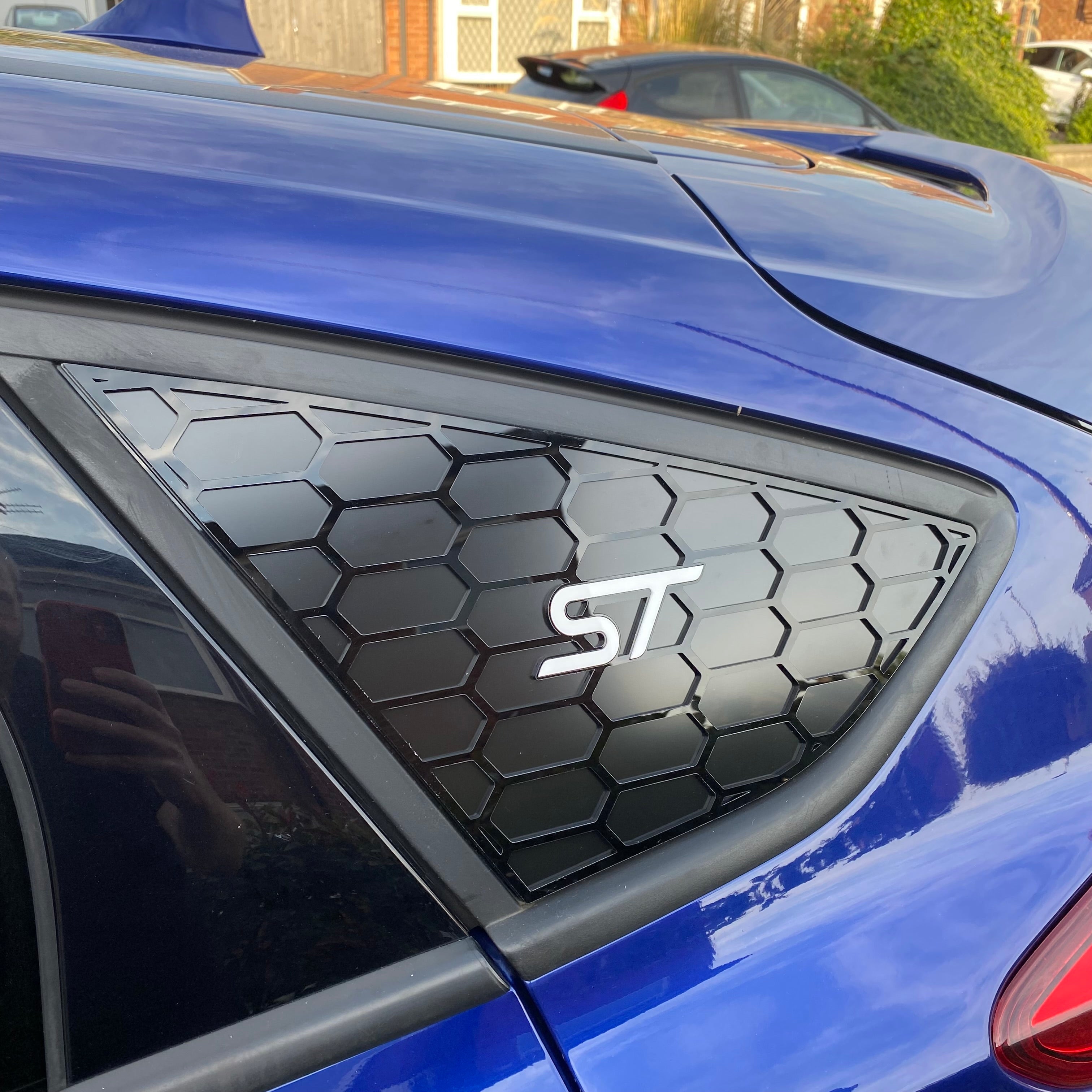 Mk3/3.5 Focus Rear Quarter Window Inserts (Pair)