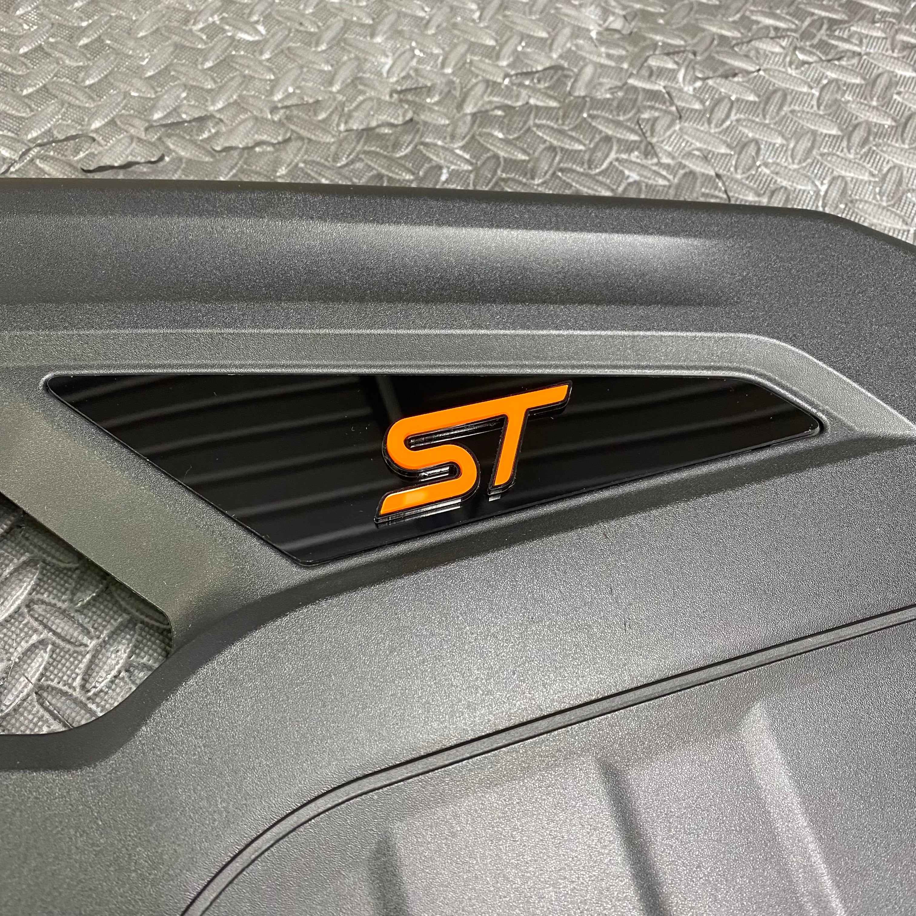 Proform Engine Cover Badge Plate With 3D Logo - Mk7.5 Fiesta ST