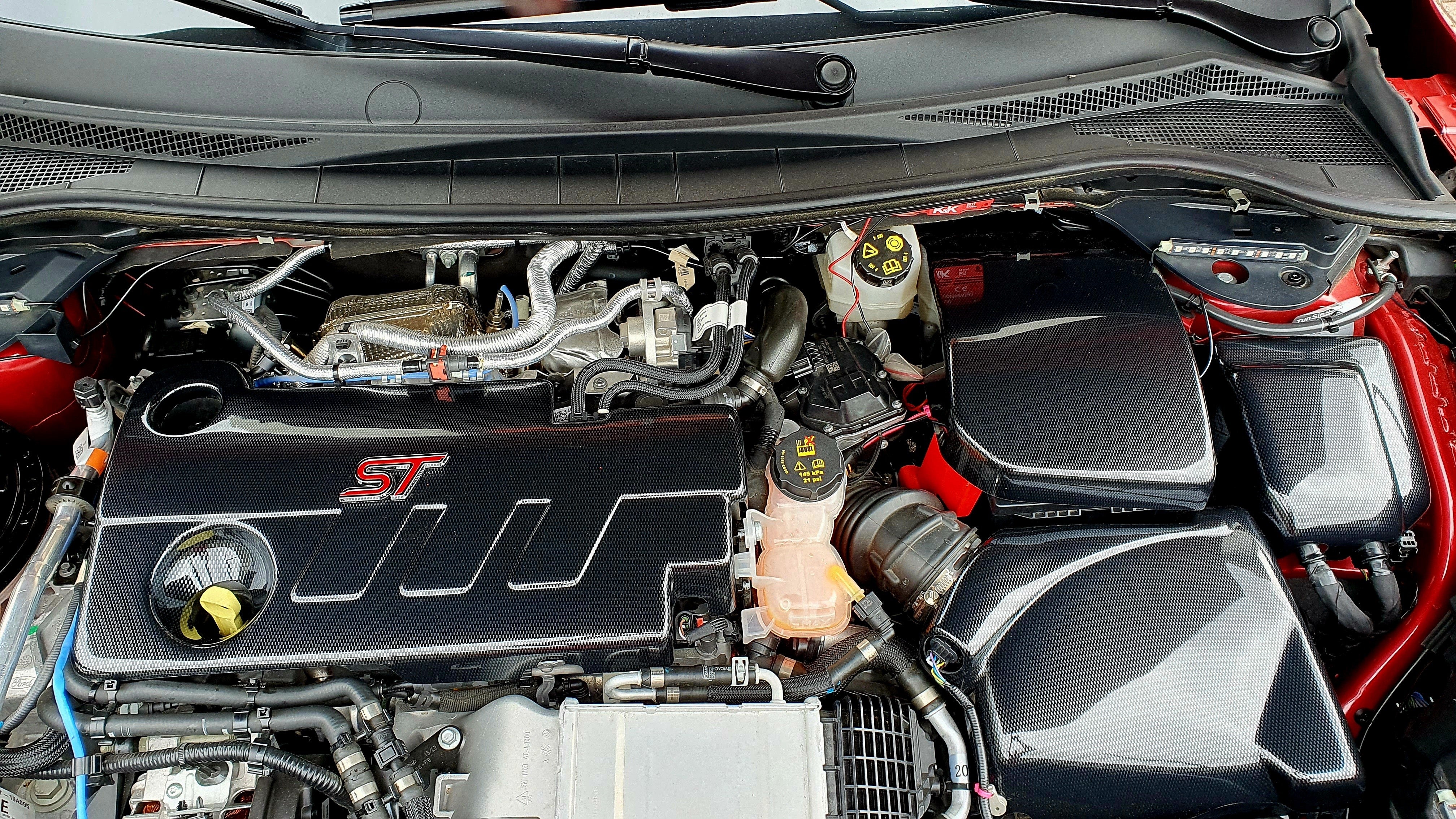 Proform Engine Cover - Mk3 Kuga 2.0 Diesel (Plastic Finishes)