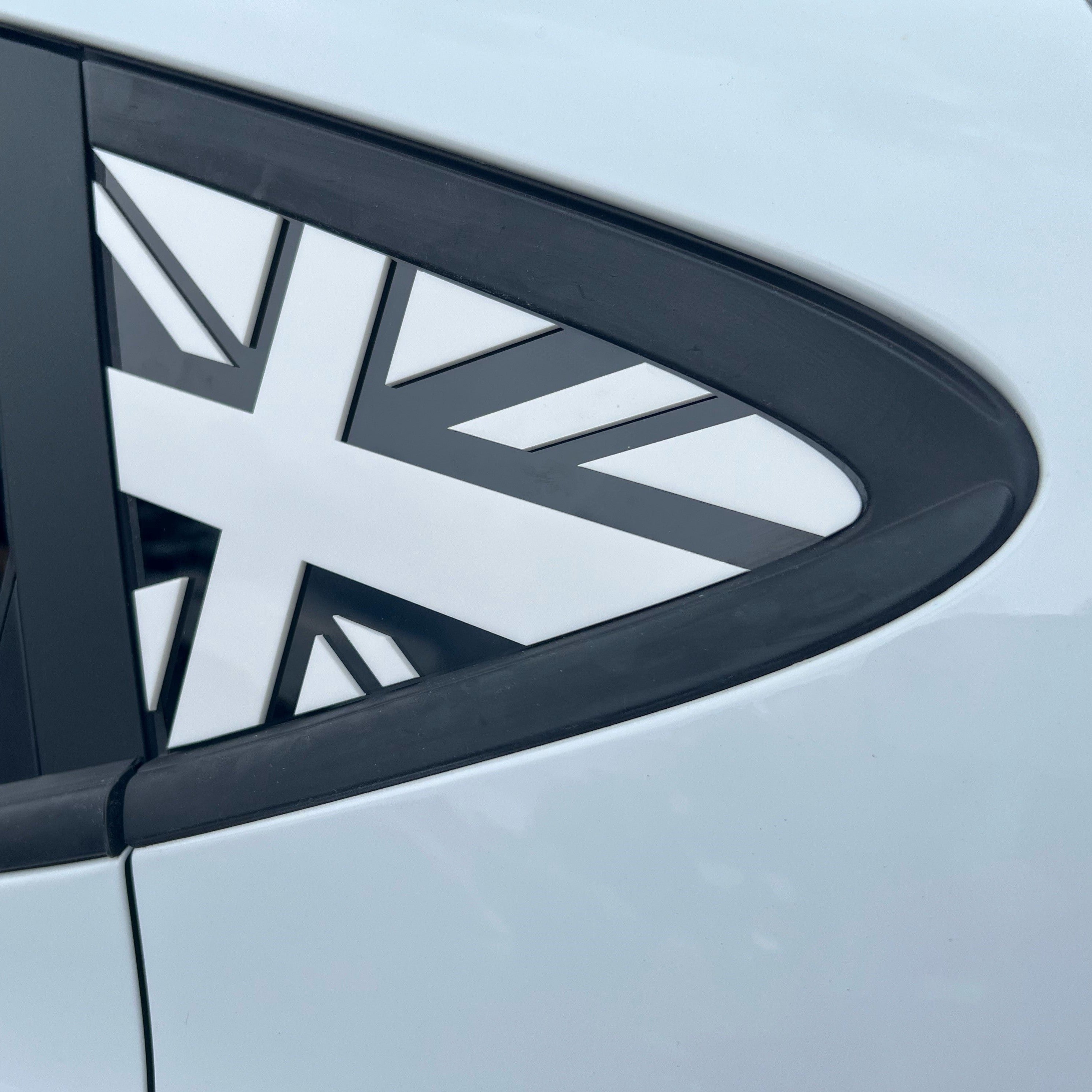 Mk8/8.5 Fiesta Acrylic Union Jack Rear Window Inserts