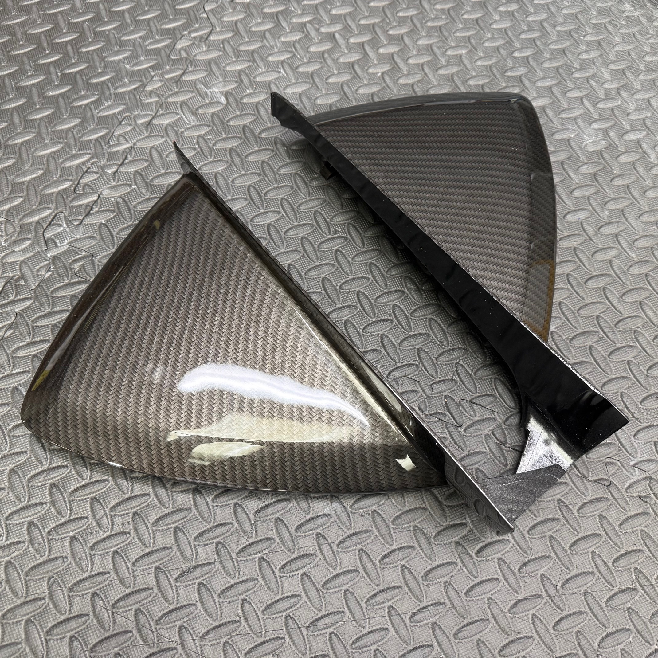 Genuine Ford Dash End Panels (Pair) - Mk3/3.5 Focus inc ST/RS (Painted/Hydrodipped Finishes)