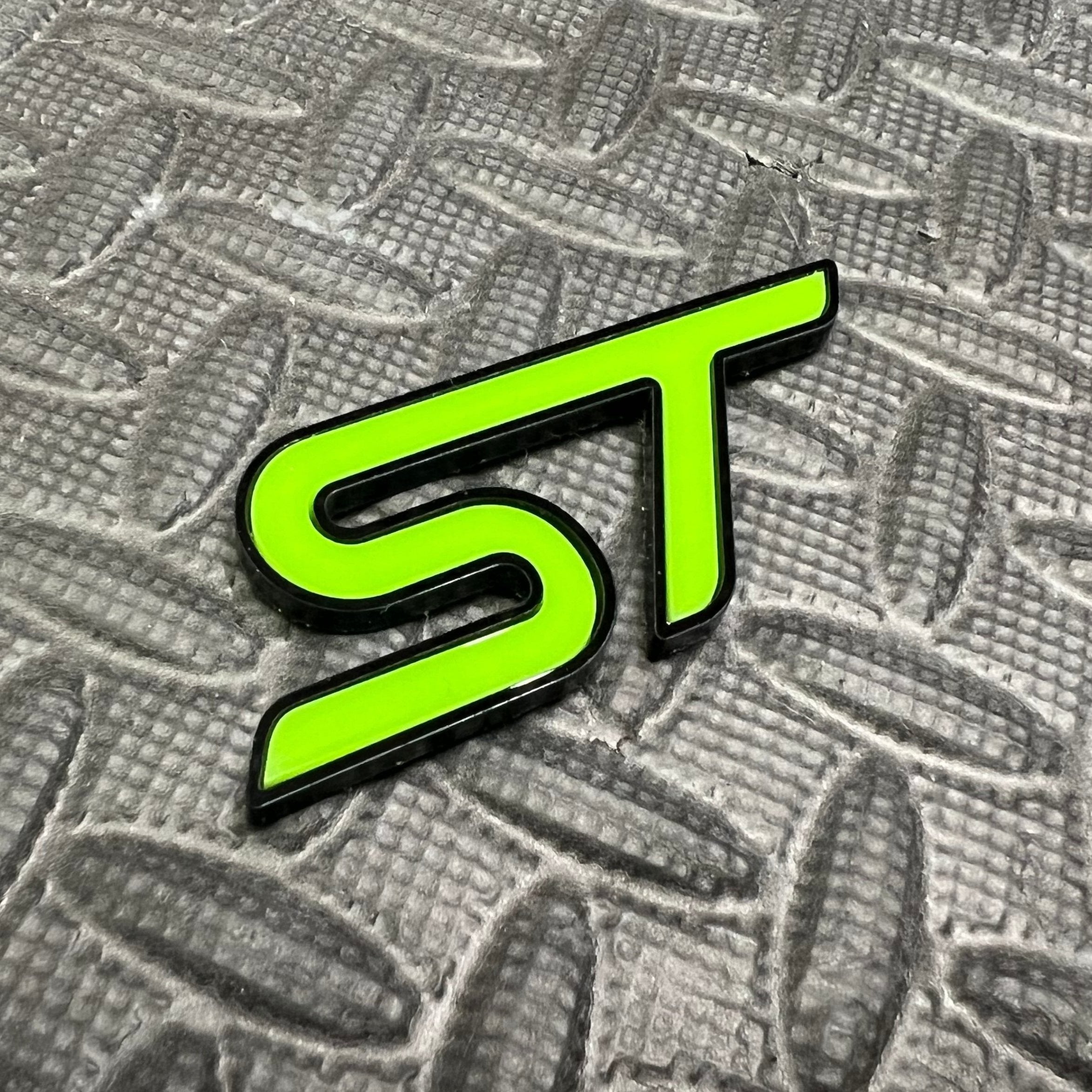 ST Performance Acrylic 4D Lettering