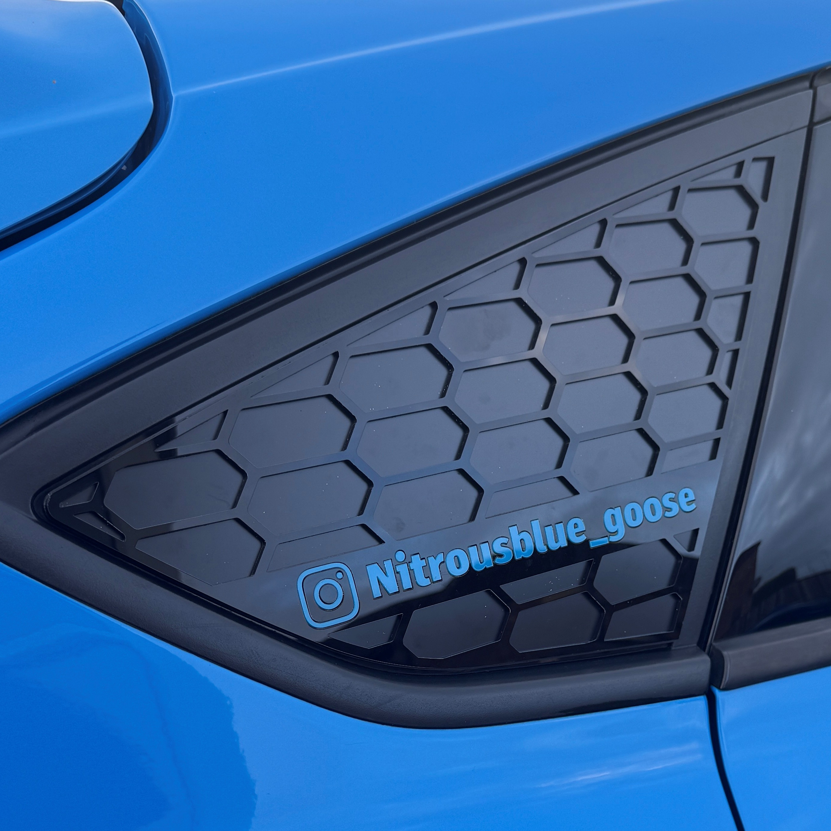 Mk3/3.5 Focus Rear Quarter Window Inserts (Pair) - Custom Text / Social Media Tag