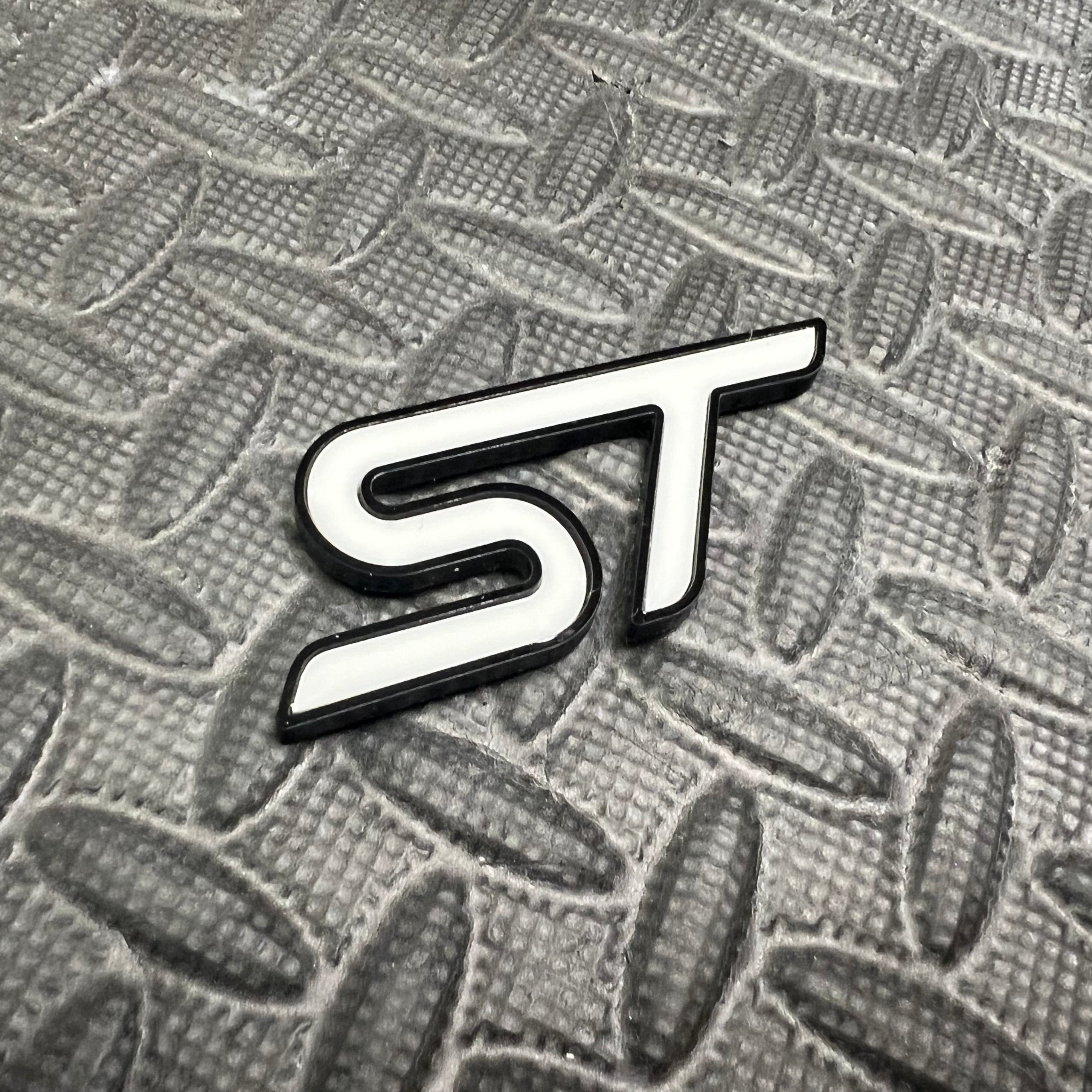 ST Performance Acrylic 4D Lettering