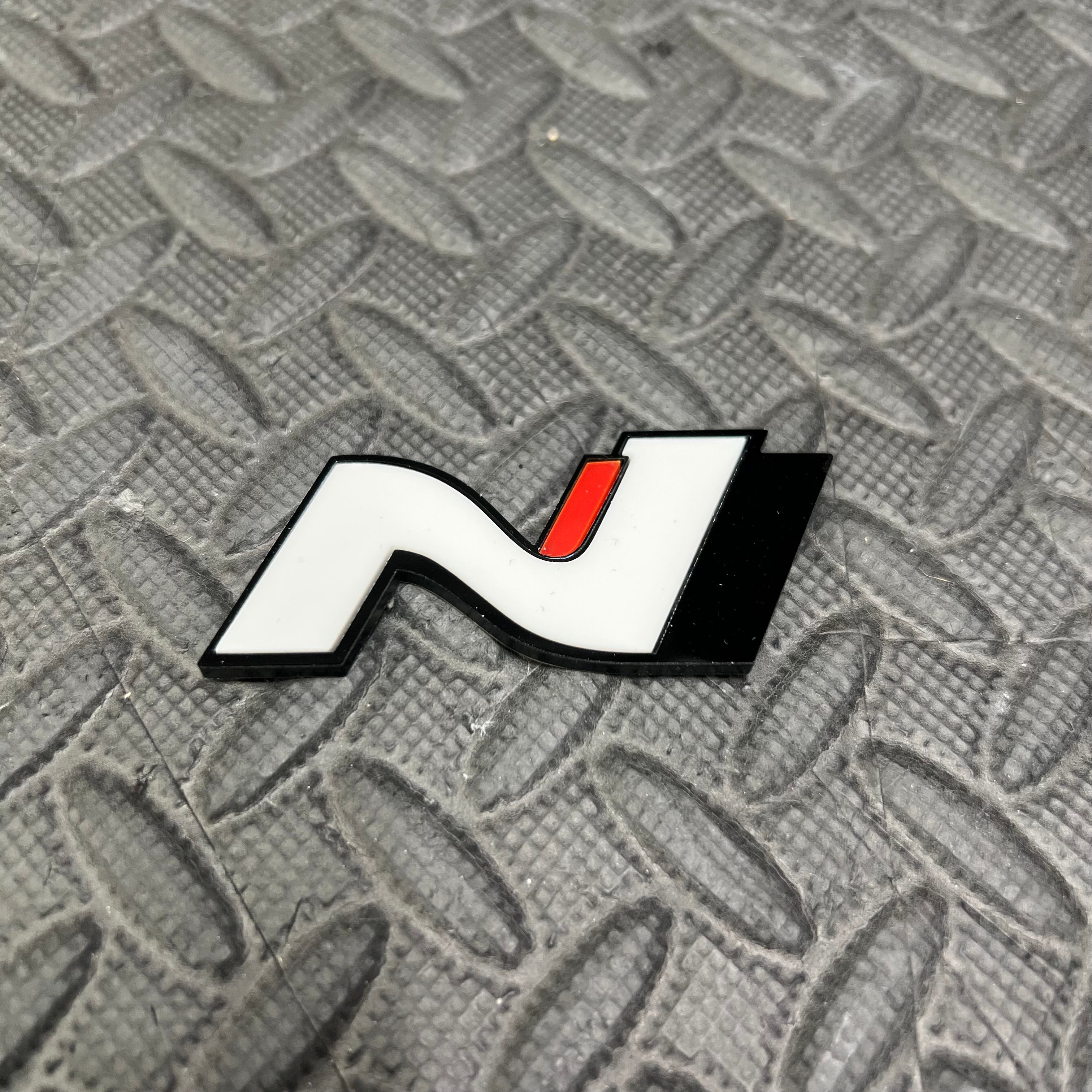 Hyundai N Acryl-Emblemschild
