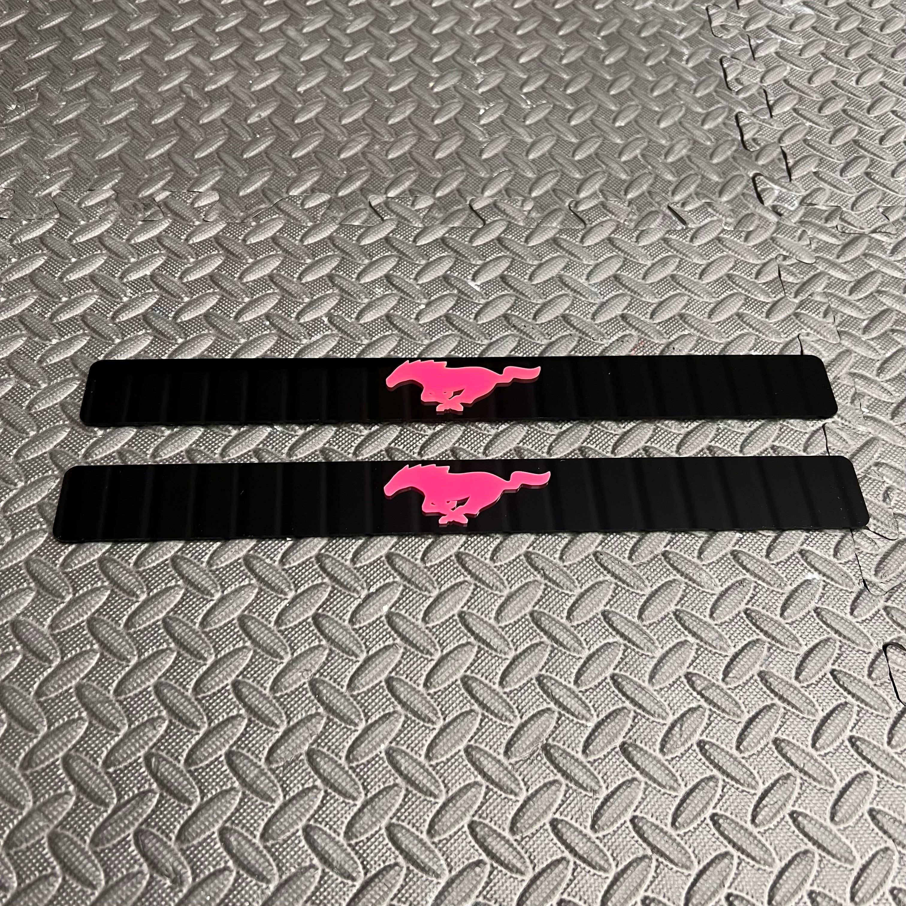 Plaques de seuil Mustang (6e génération) (paire)