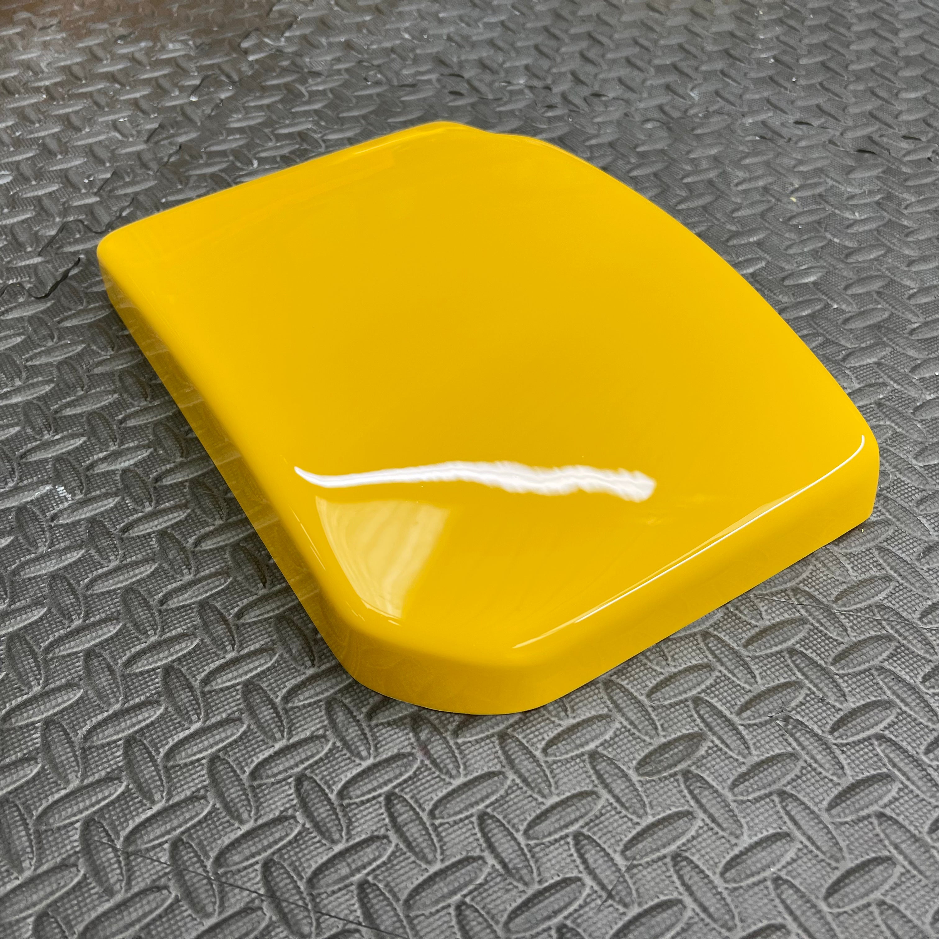 Proform Mk/4.5 Ford Focus Battery Cover - Gloss Yellow Plastic