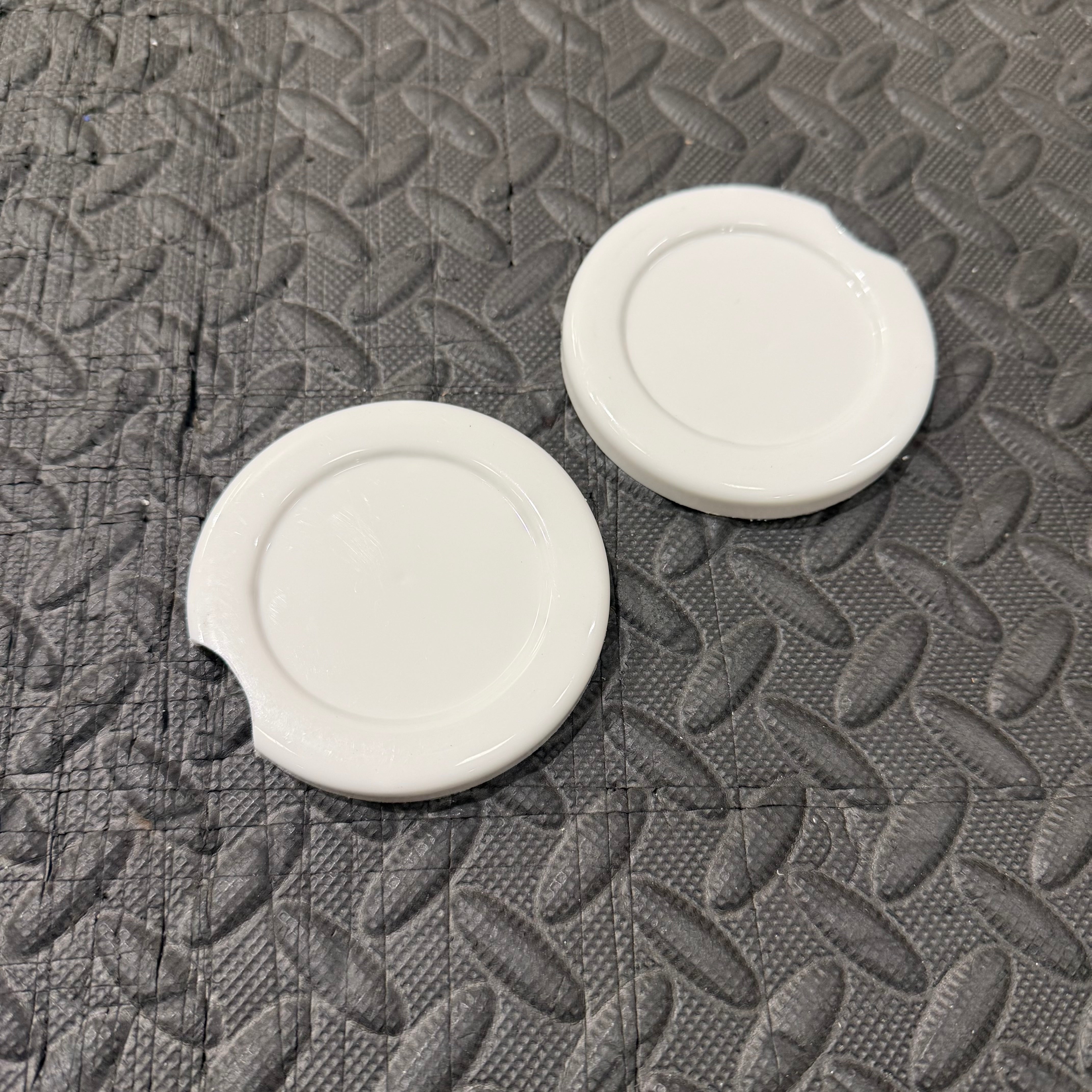 Proform Headlight Rubber Covers - Mk4 Renault Clio RS - Gloss White Plastic