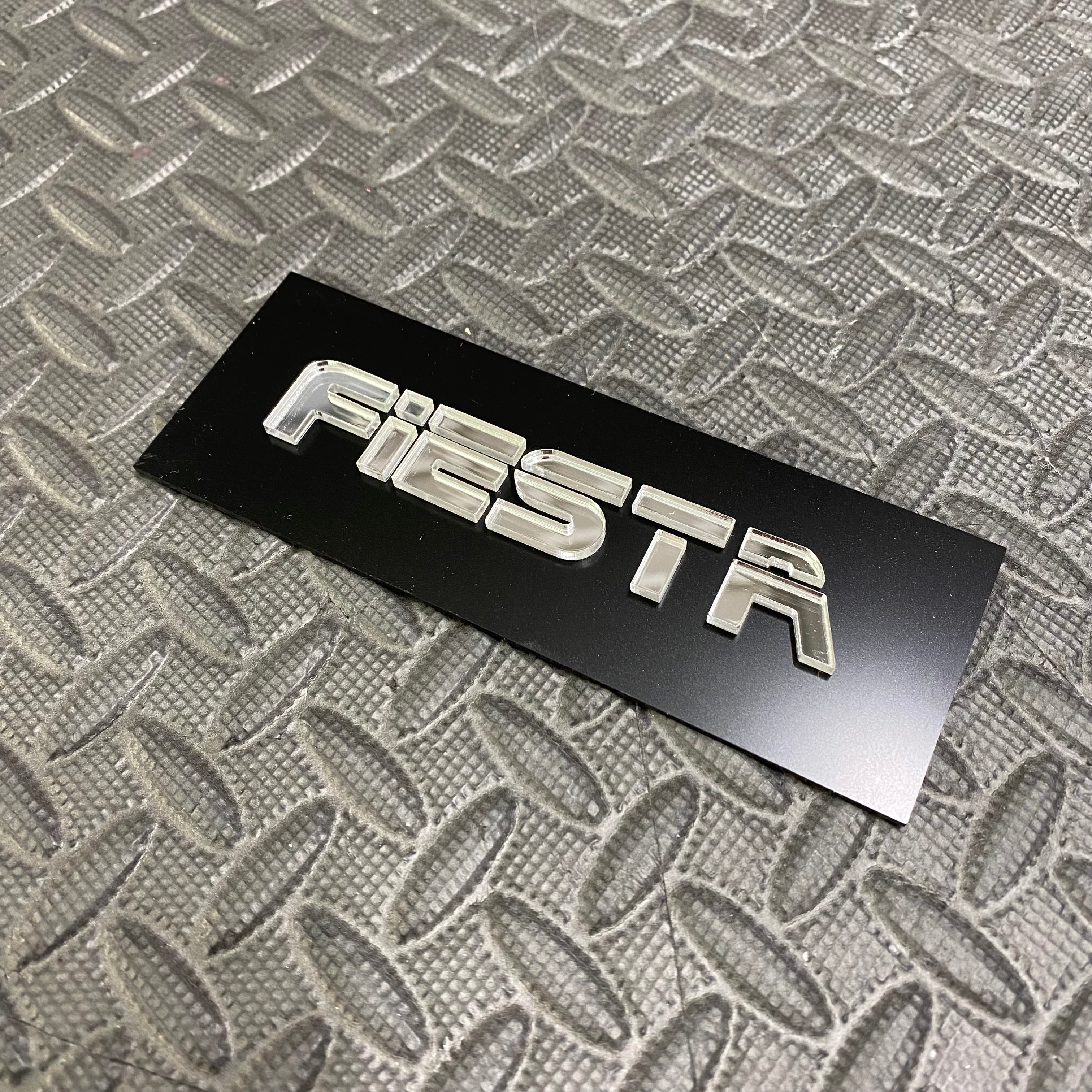 Fiesta 4D Acrylic Tailgate Badge