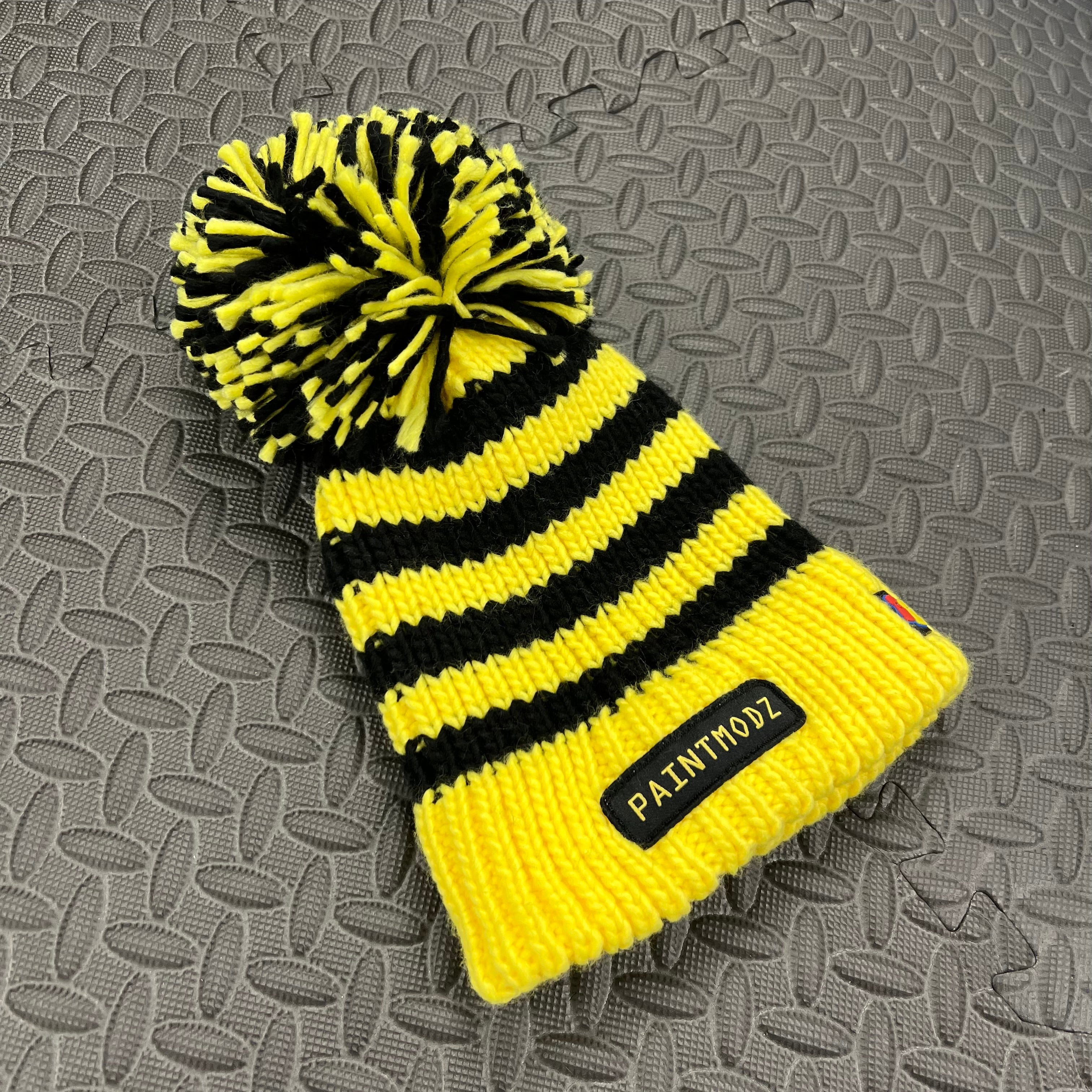 Paintmodz Knitted Bobble Hat