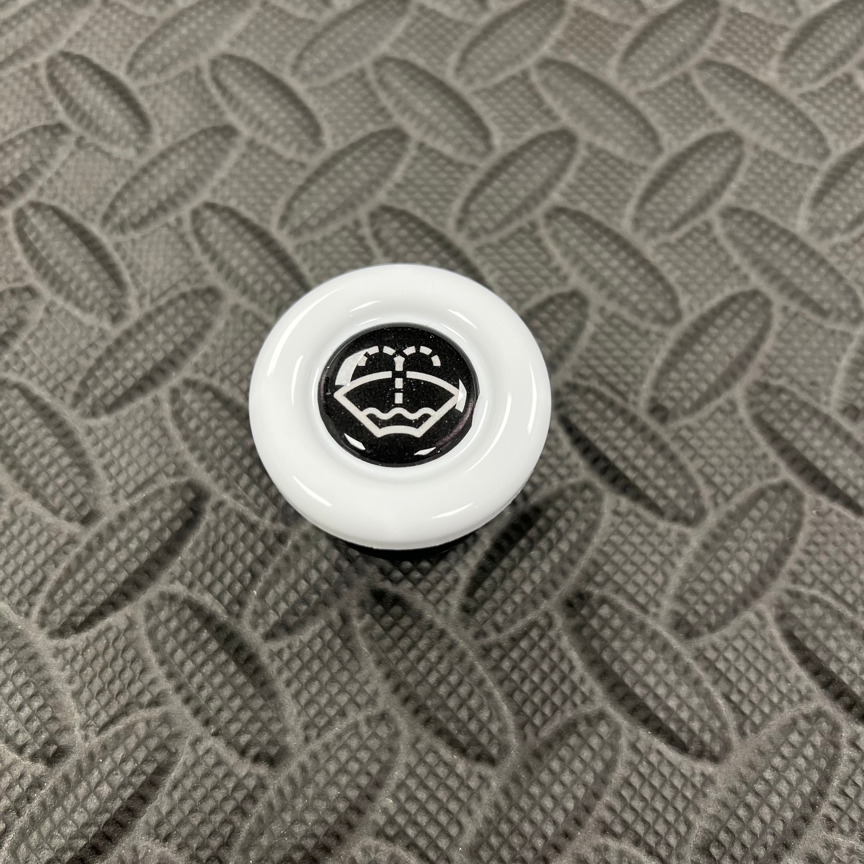 Washer Bottle Bung, Fits Multiple Ford Models - Gloss White Plastic With White Screenwash Logo Detailing
