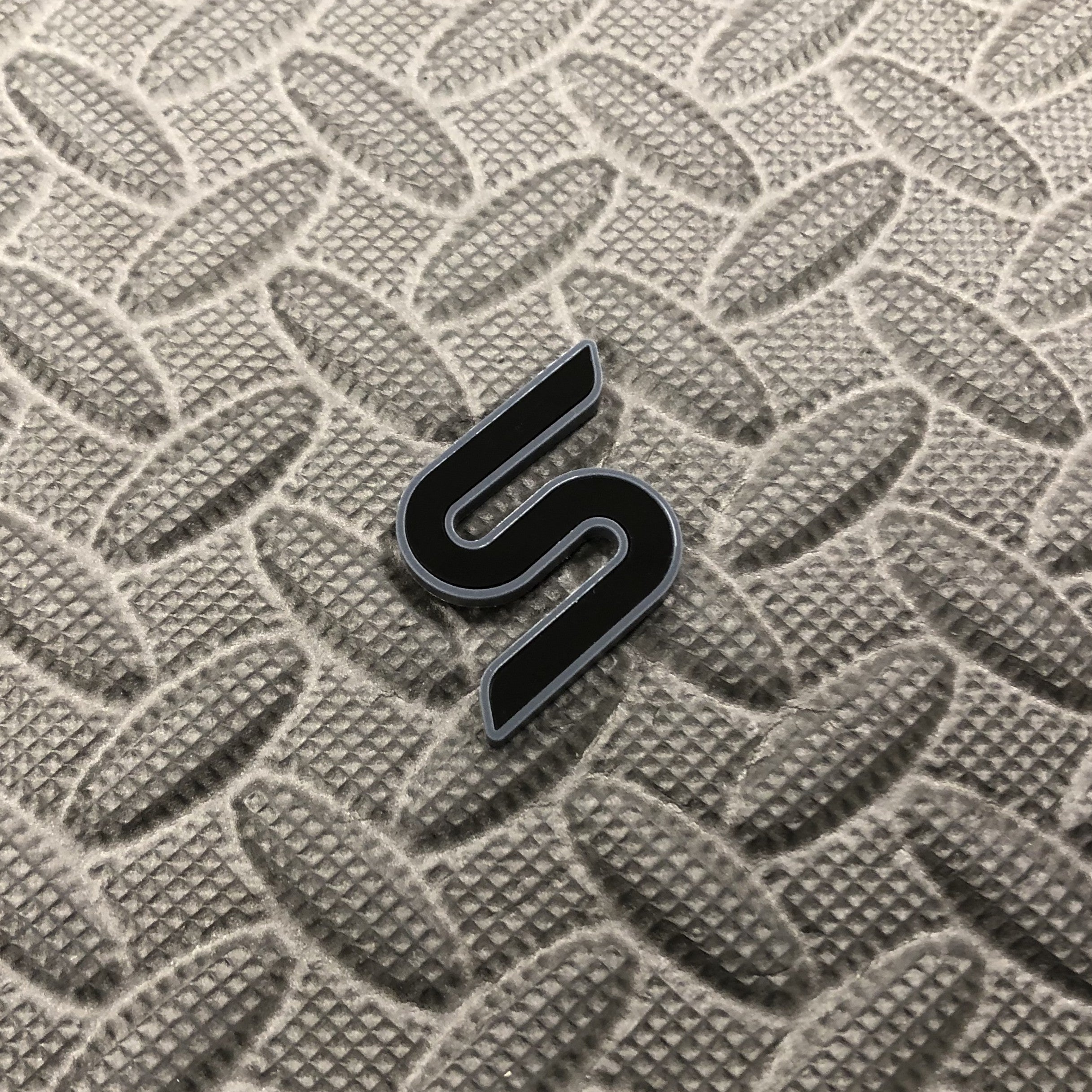 S (Zetec S) Badge Plate