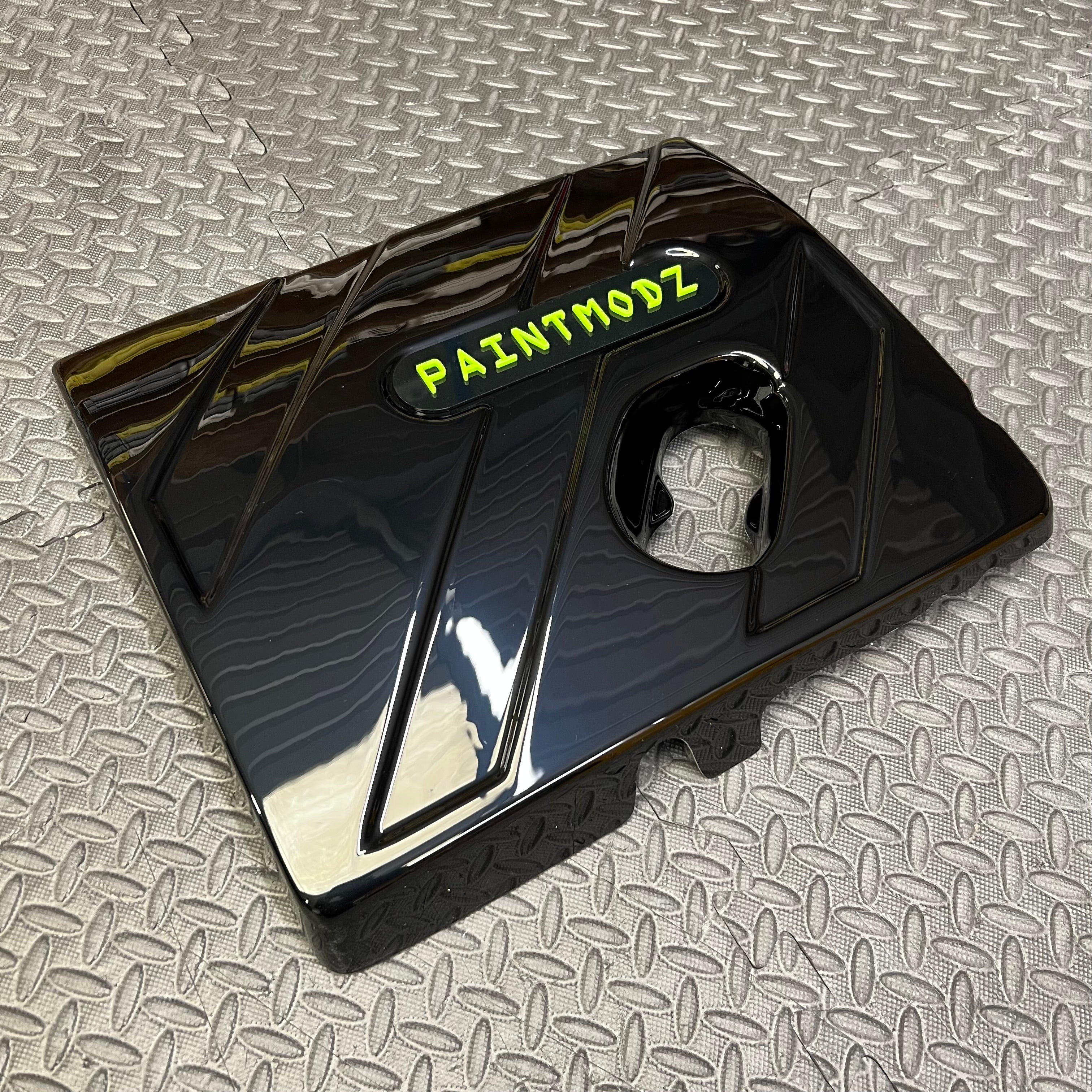 Proform Engine Cover - MK8/8.5 Fiesta ST & Mk2 Puma ST - Gloss Black Plastic With Green/Gloss Black Badge Plate