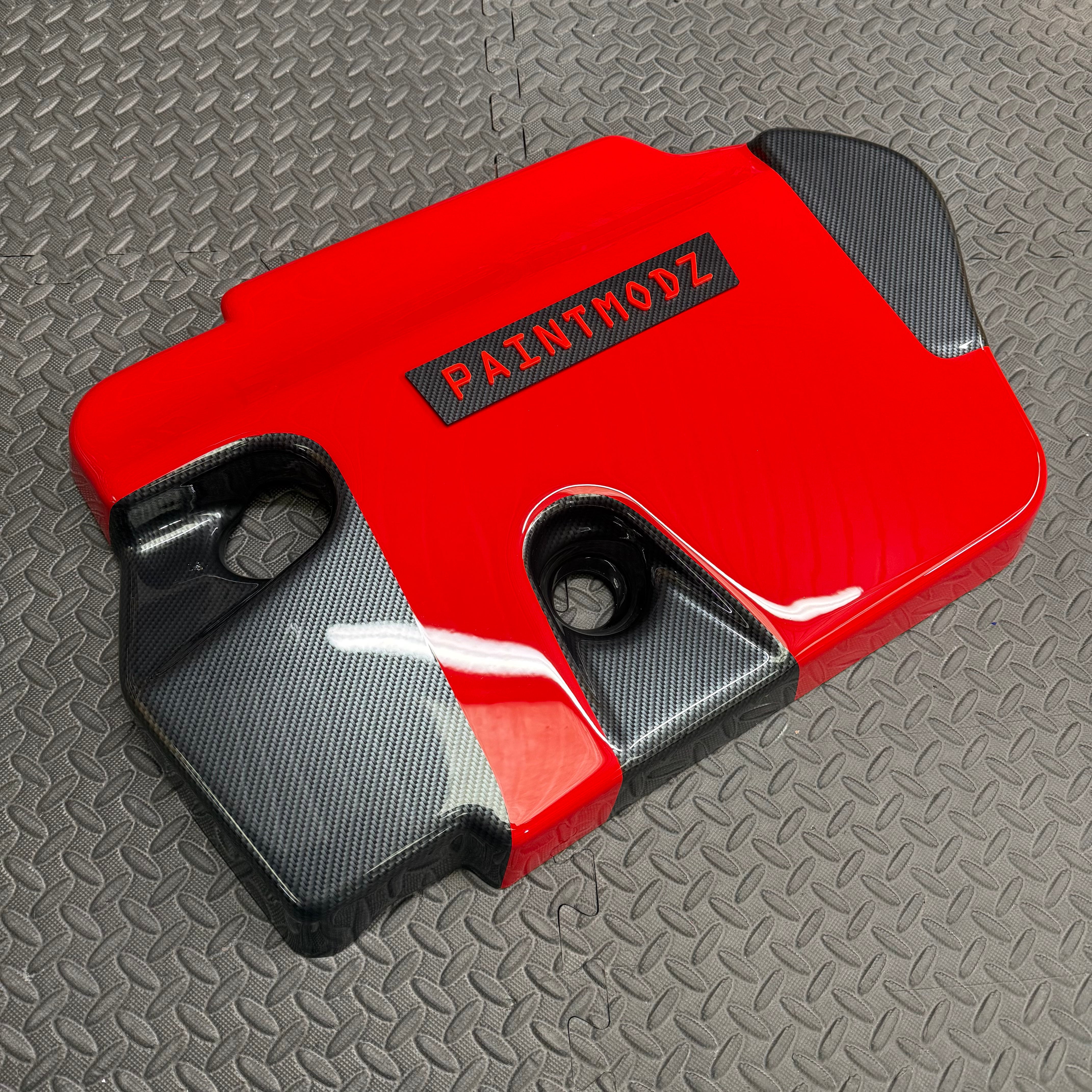 Proform Engine Cover - MK3.5 Focus ST Diesel - Painted Race Red With Deluxe Carbon Fibre Accents and Matching Red/Deluxe Carbon Fibre Effect Badge Plate