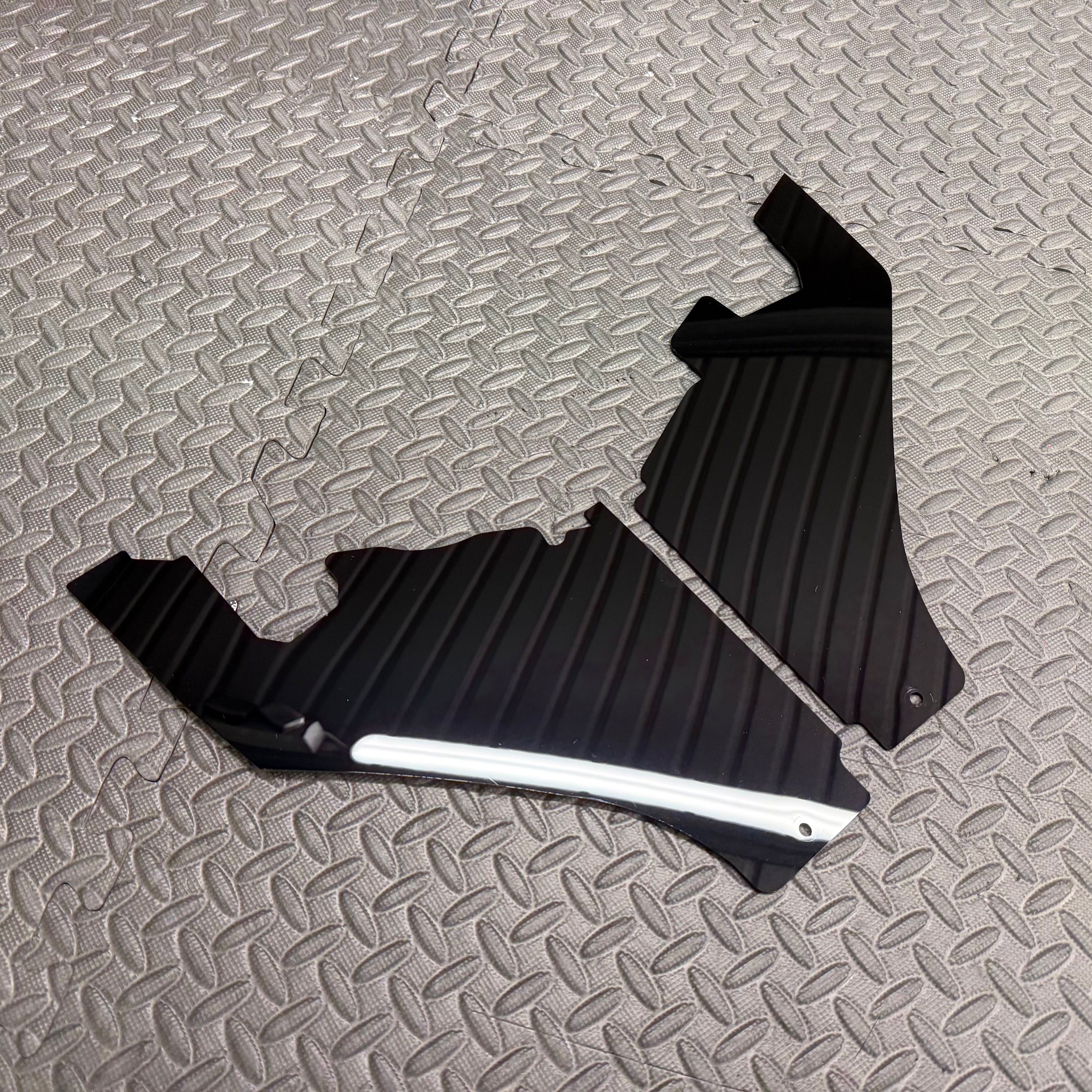 Proform Slam Panel Ends - Mk2 (Pre-Facelift) Gloss Black Plastic