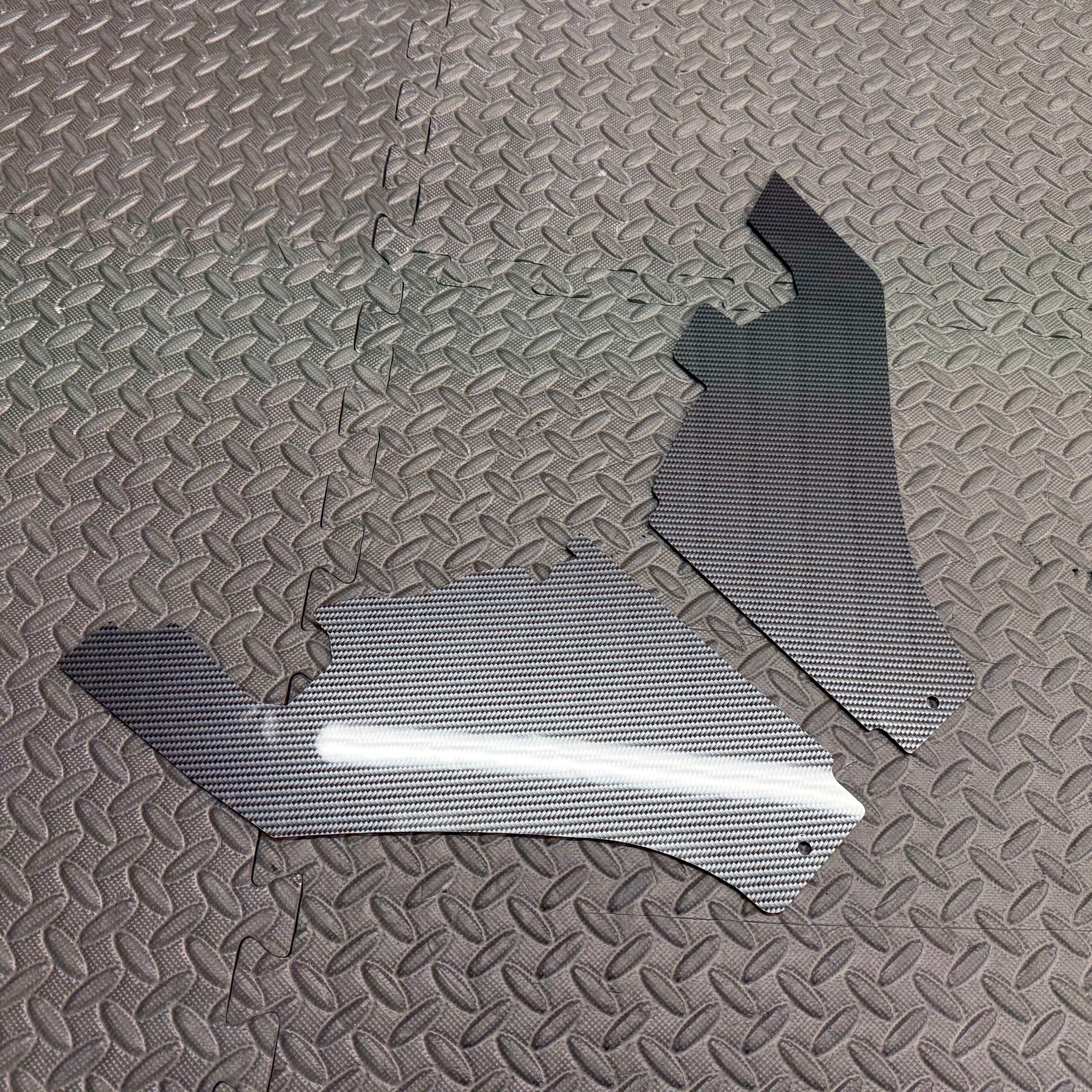 Proform Slam Panel Ends - Mk2 (Pre-Facelift) Deluxe Carbon Fibre Effect Plastic