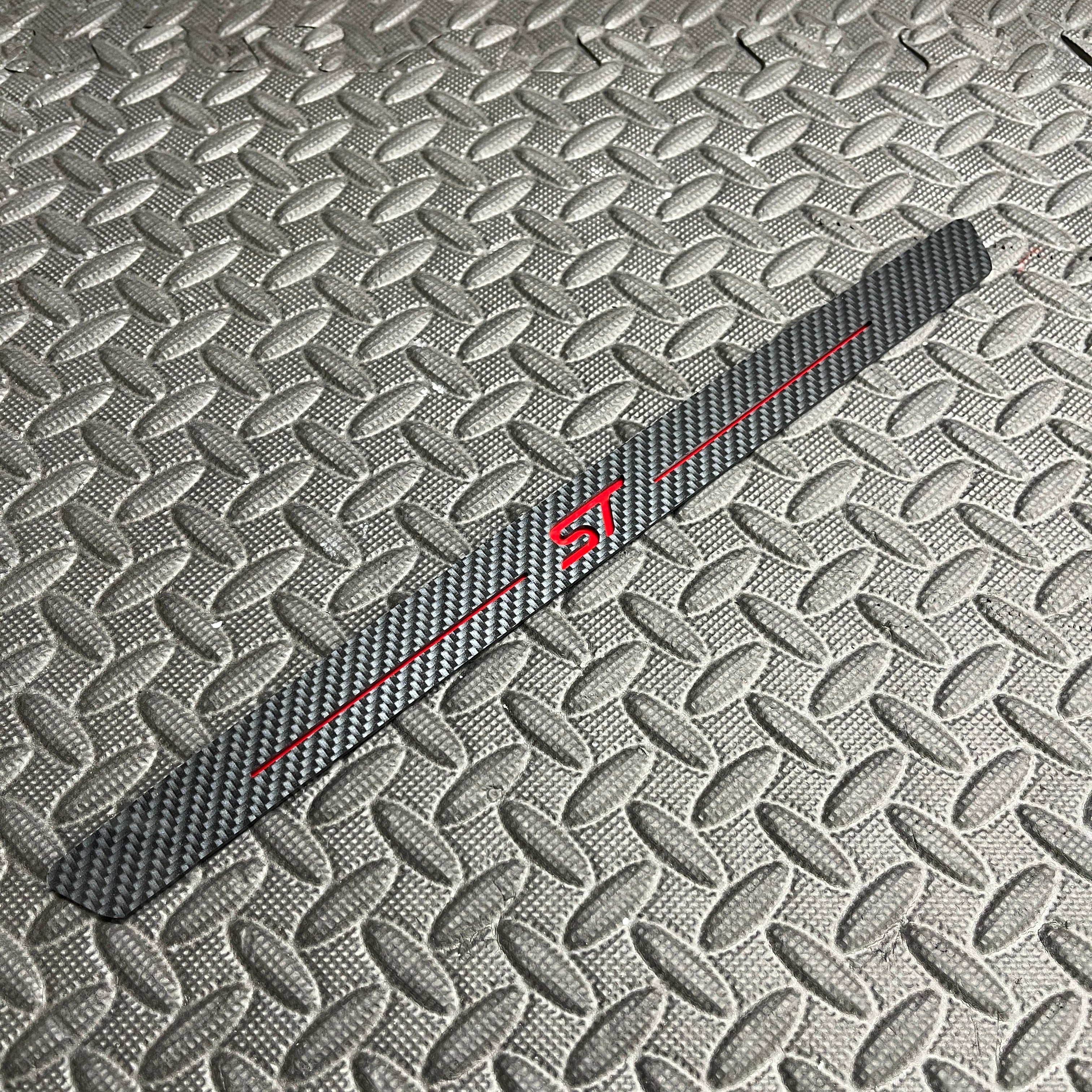 Cache de feu stop central supérieur - Fiesta Mk8/8.5, Focus Mk4/4.5 et Puma Mk2