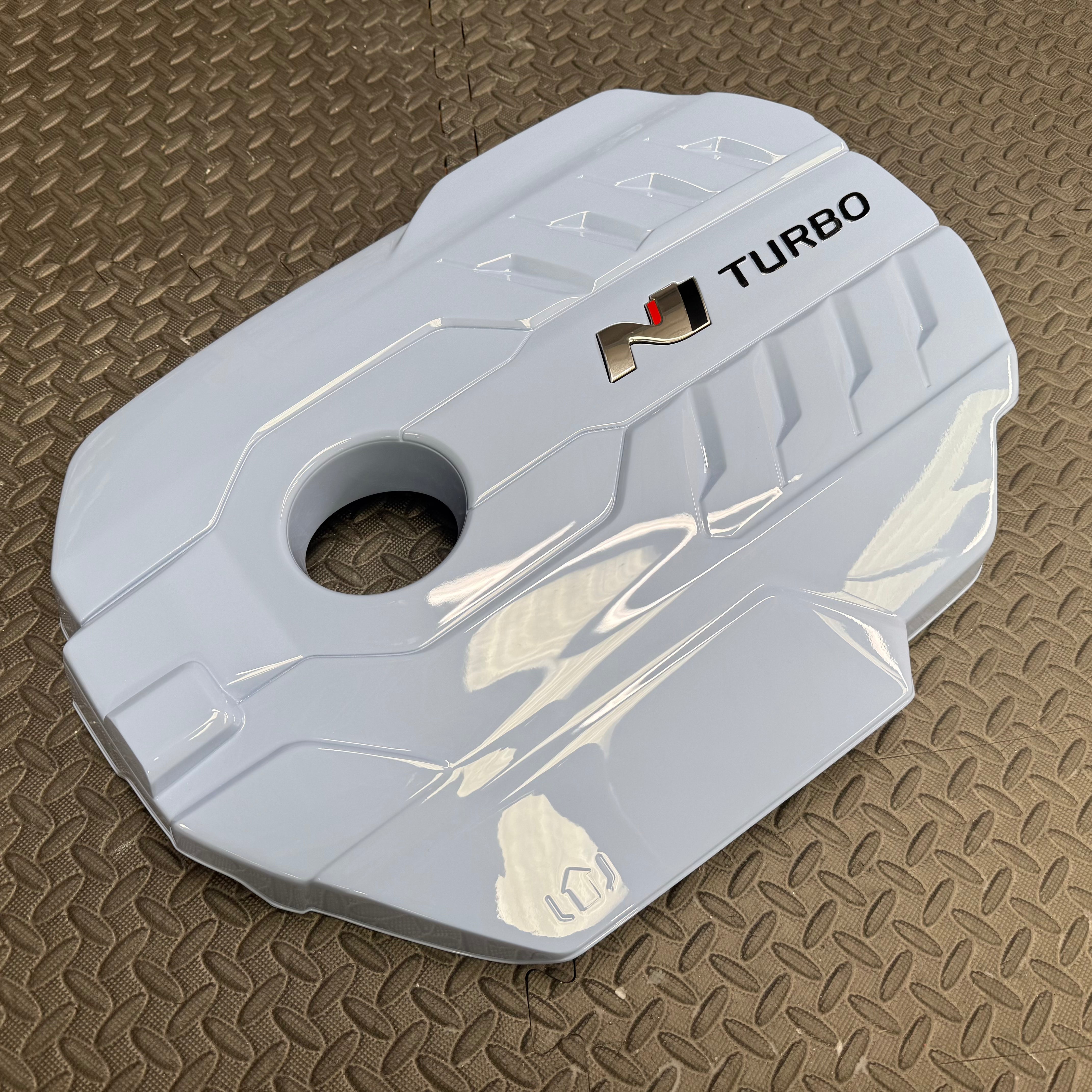 Hyundai i30N / Veloster N / Kona N Motorabdeckungs-Lackierservice