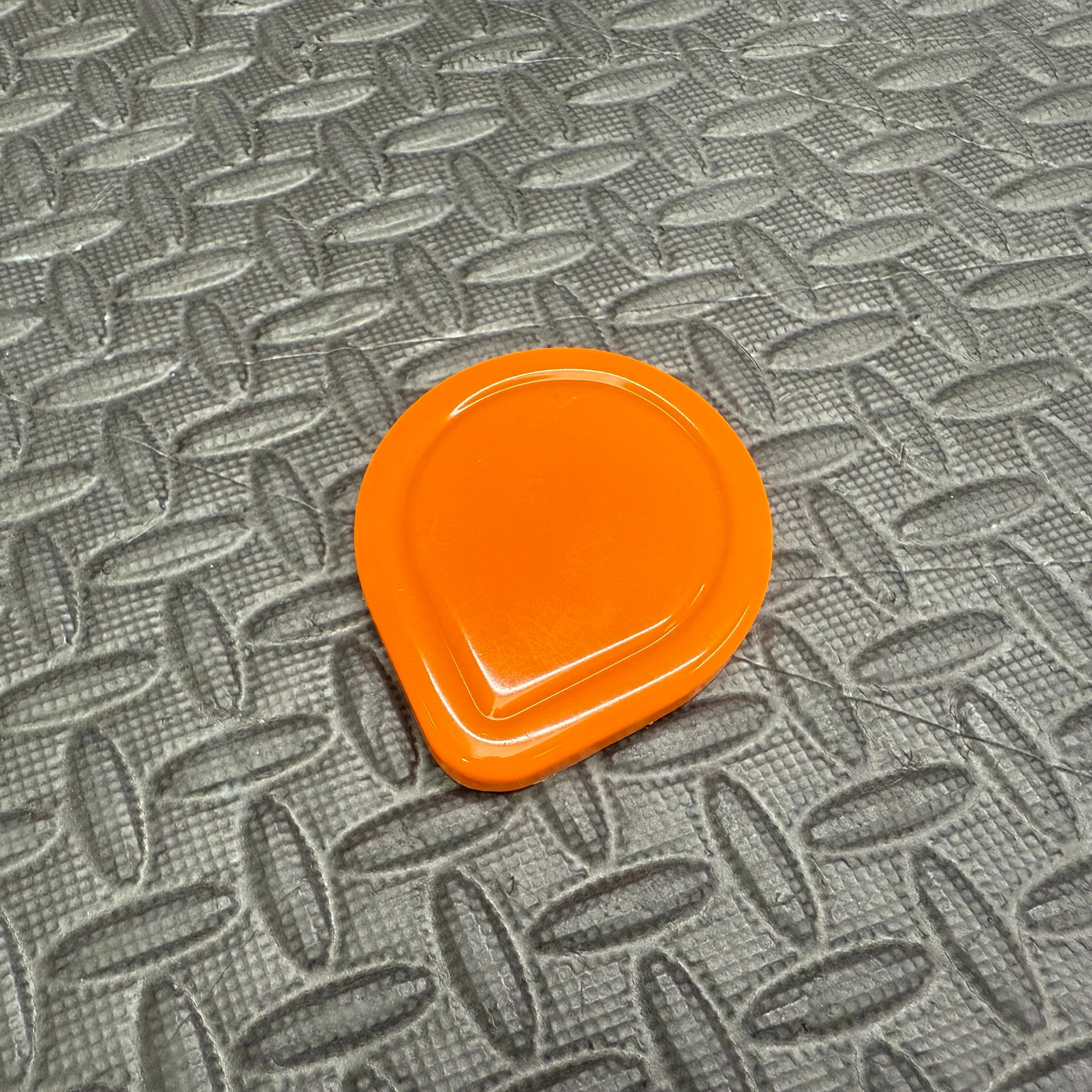 Proform-Abdeckung für Scheibenwaschflaschendeckel – Mazda MX5/Miata Mk3/3.5/NC (Kunststoffoberflächen)