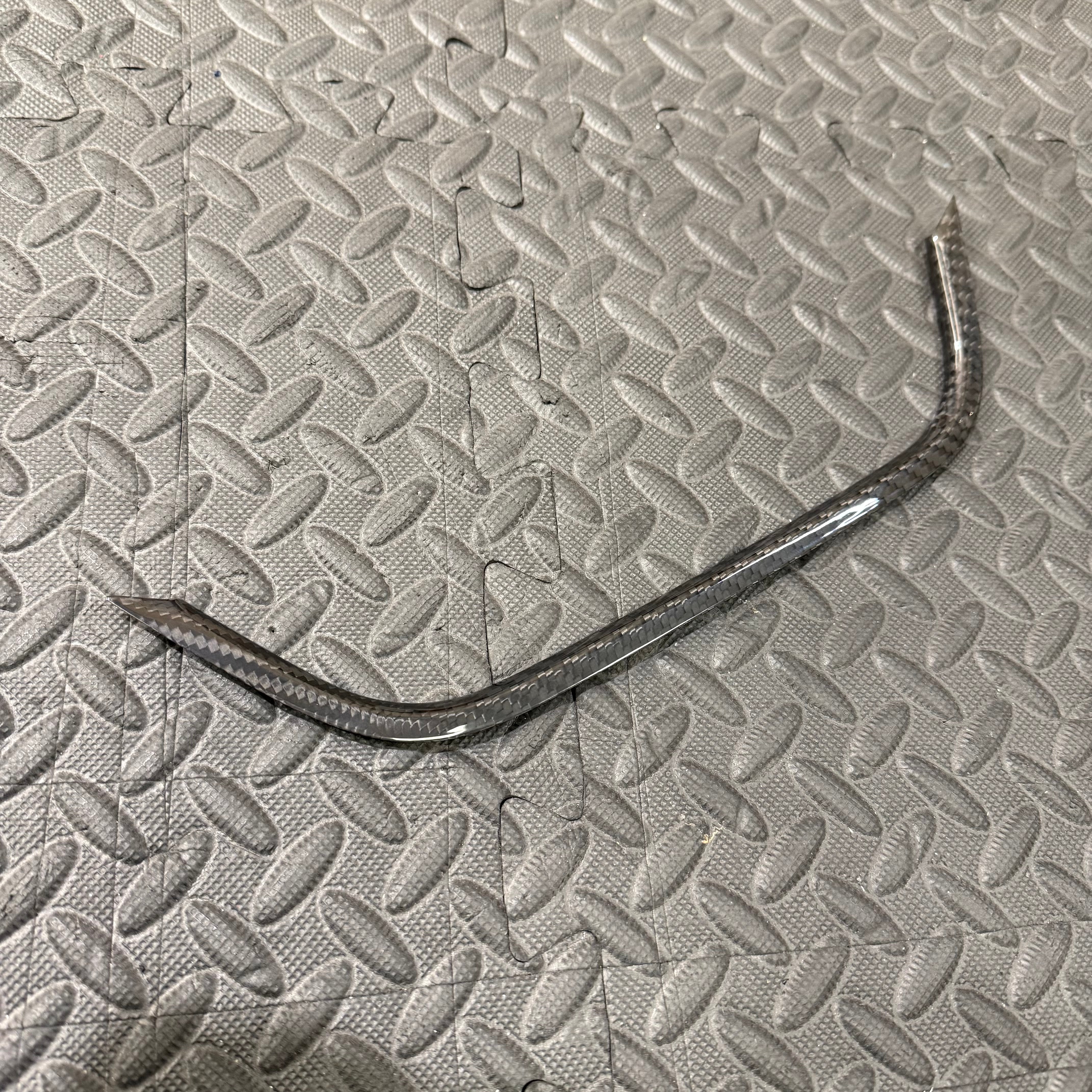 Mk8/8.5 Fiesta Real Carbon Fibre Centre Heater Vent Trim