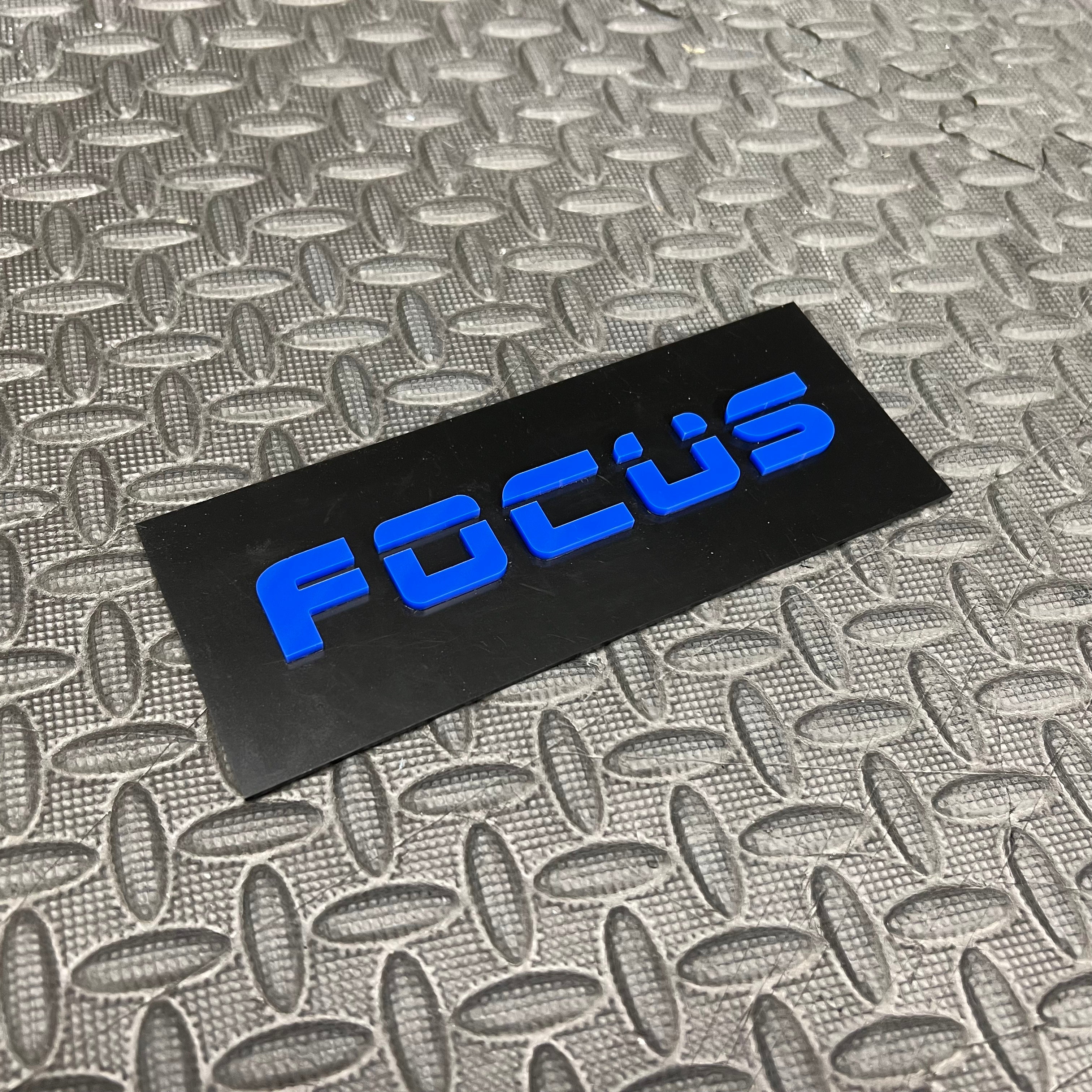 Focus 4D Acrylic Tailgate Badges