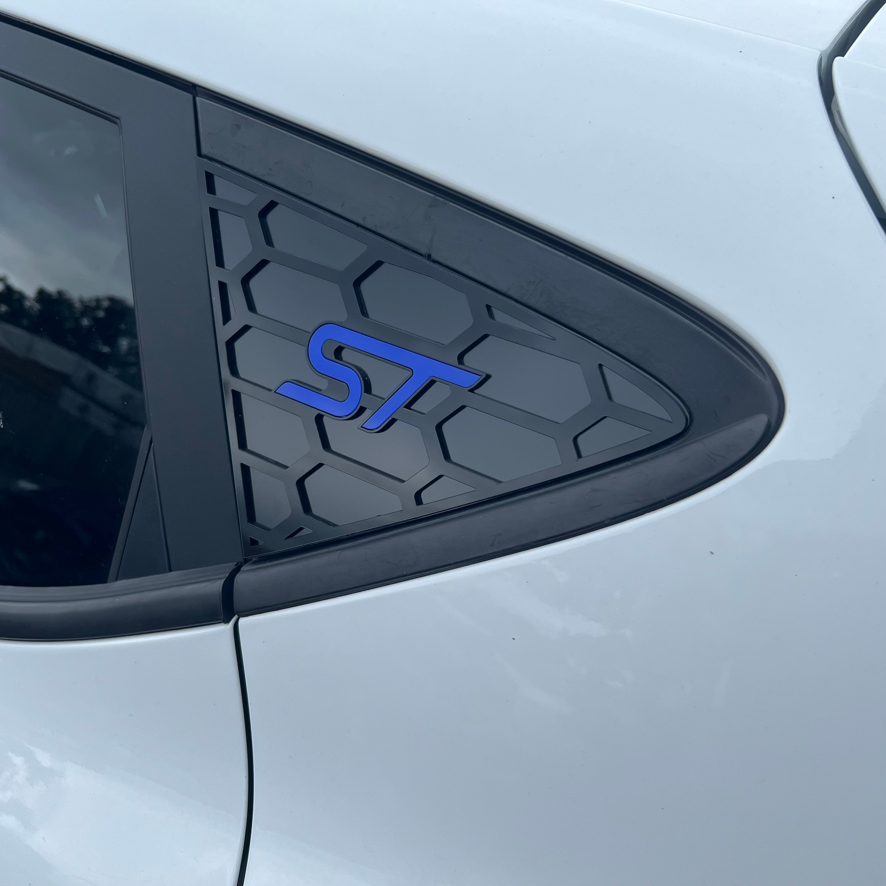 Mk8/8.5 Fiesta Acrylic Rear Window Inserts (Pair)