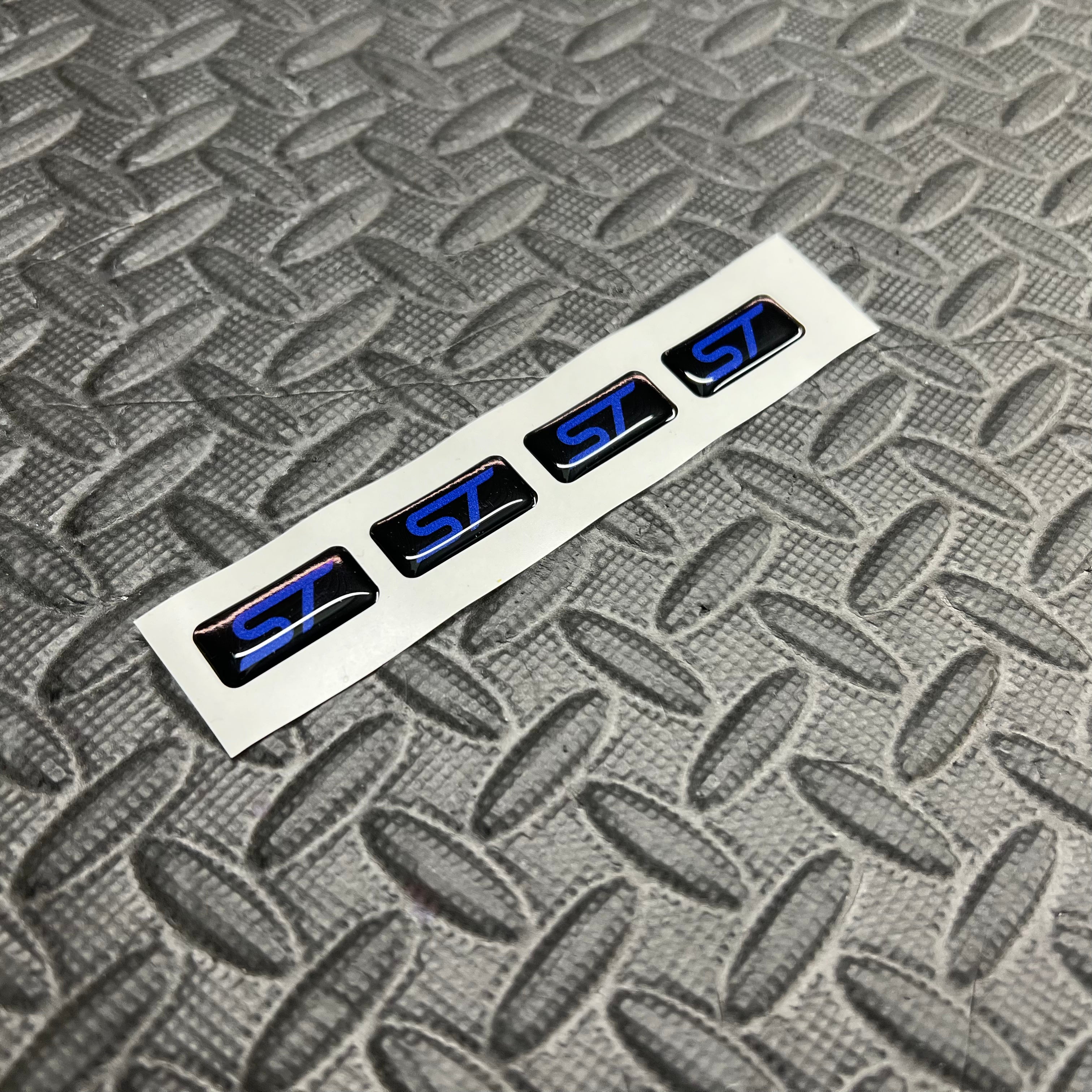 Ford Focus RS Wheel Gel Inlays (x4) - 'ST' or 'RS' Logo Design