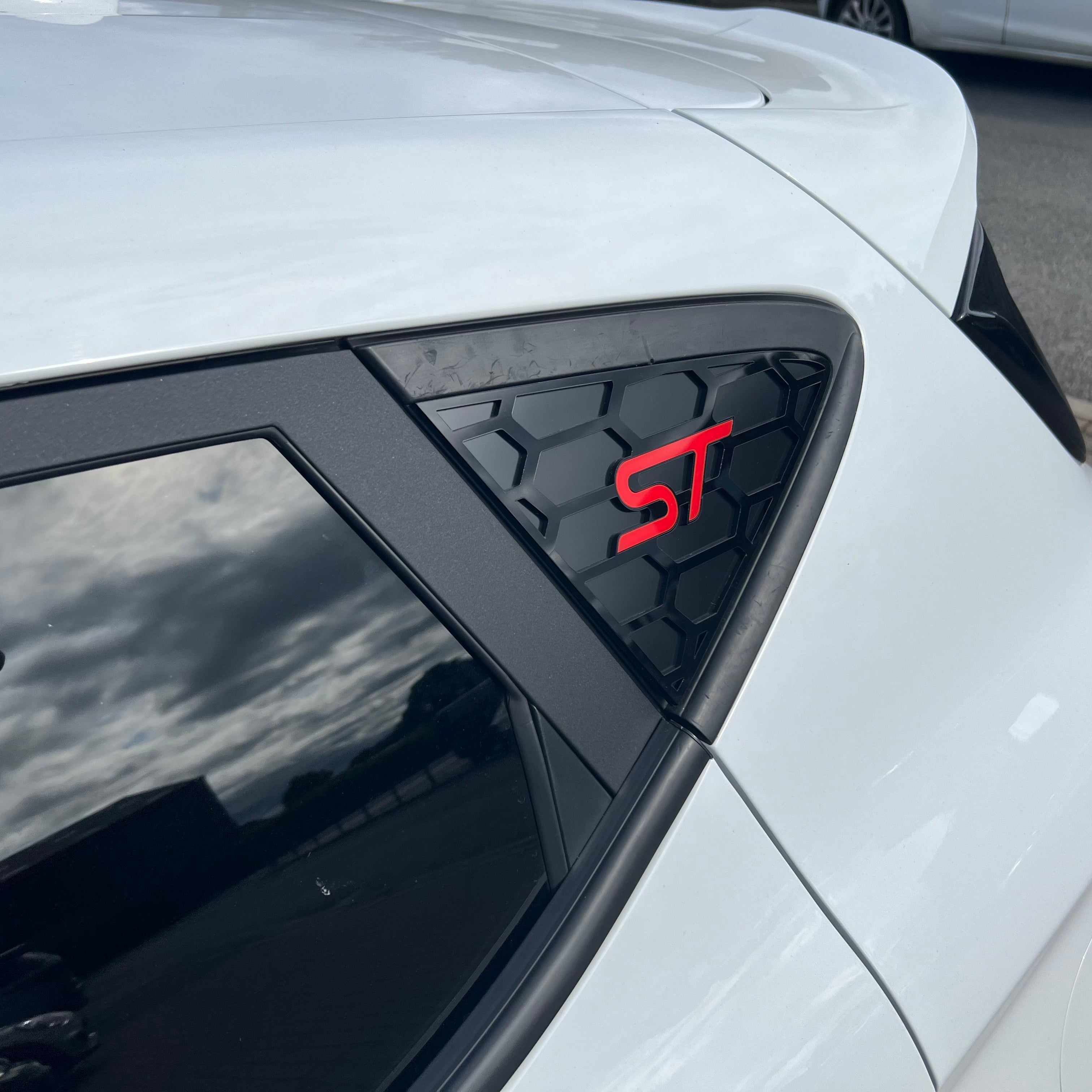 Mk8/8.5 Fiesta Acrylic Rear Window Inserts (Pair)