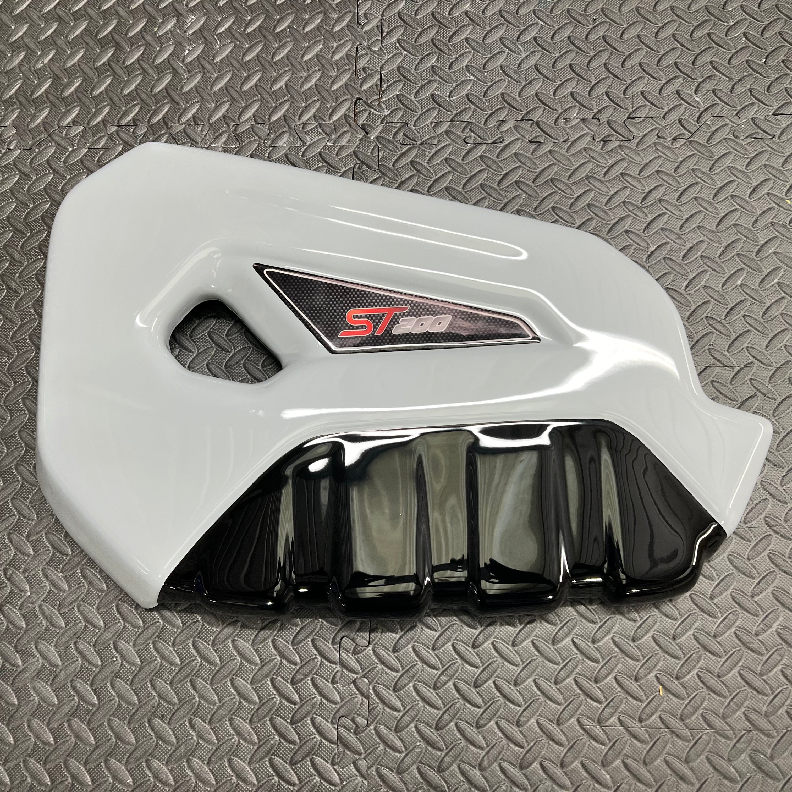 Proform Engine Cover - Fiesta Mk7.5 ST180 / ST200 (Painted Finishes)