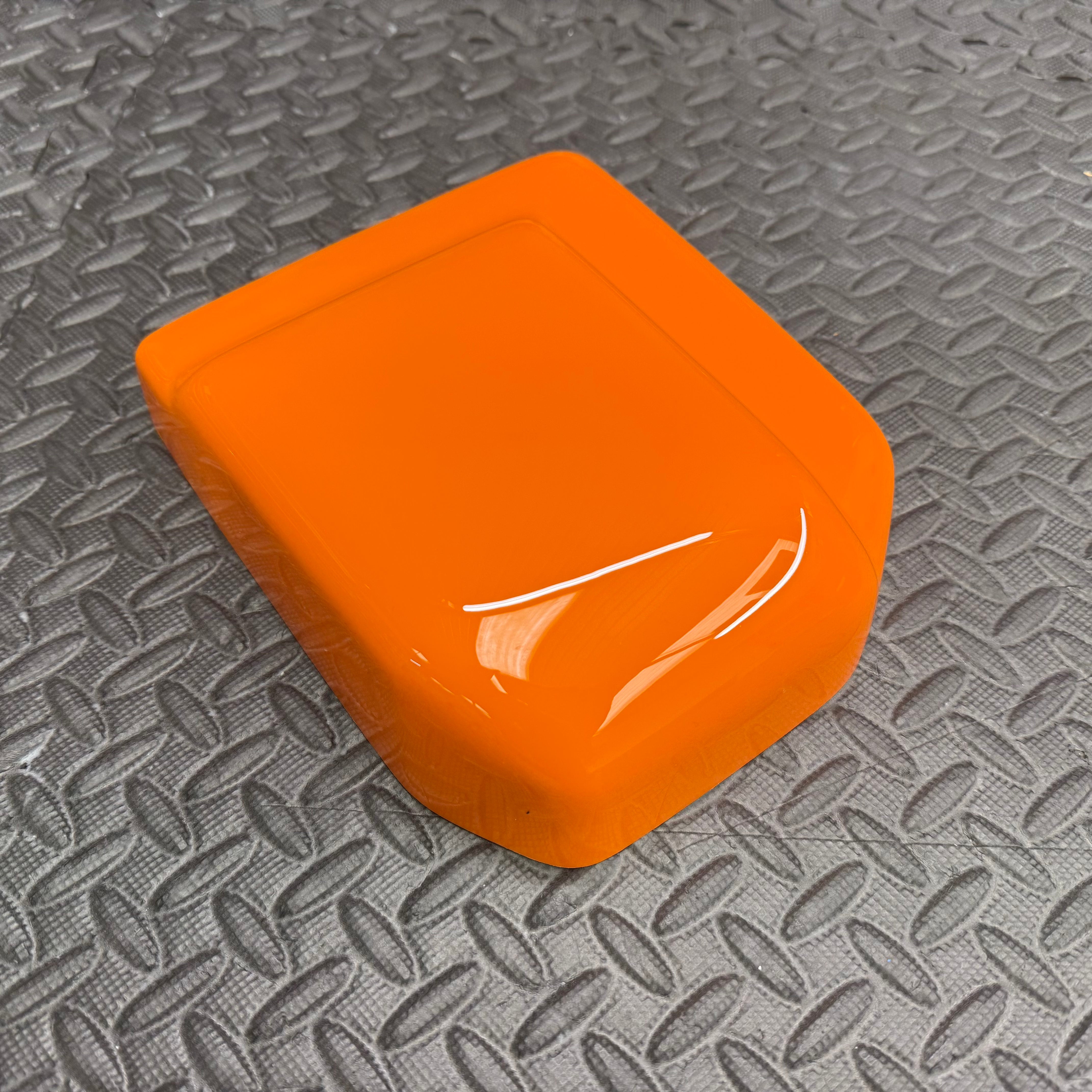 Proform Sicherungskastenabdeckung – Mk8/8.5 Fiesta &amp; Mk2 Puma (Kunststoffoberflächen)