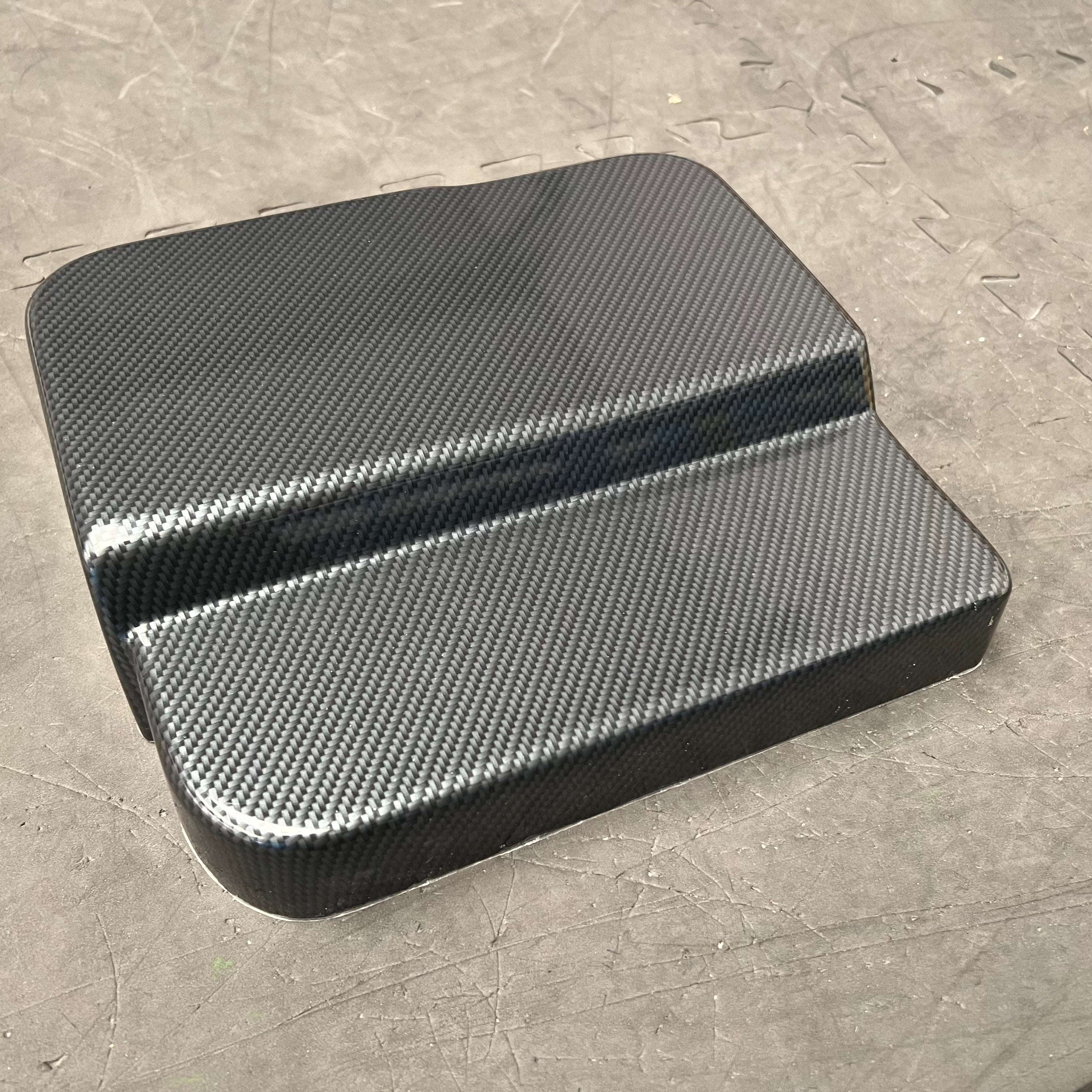 Proform Battery Cover (Plastic Finishes) - Fits Hyundai i20 inc N & N Line - Right Hand Drive - Deluxe Carbon Fibre Effect Plastic