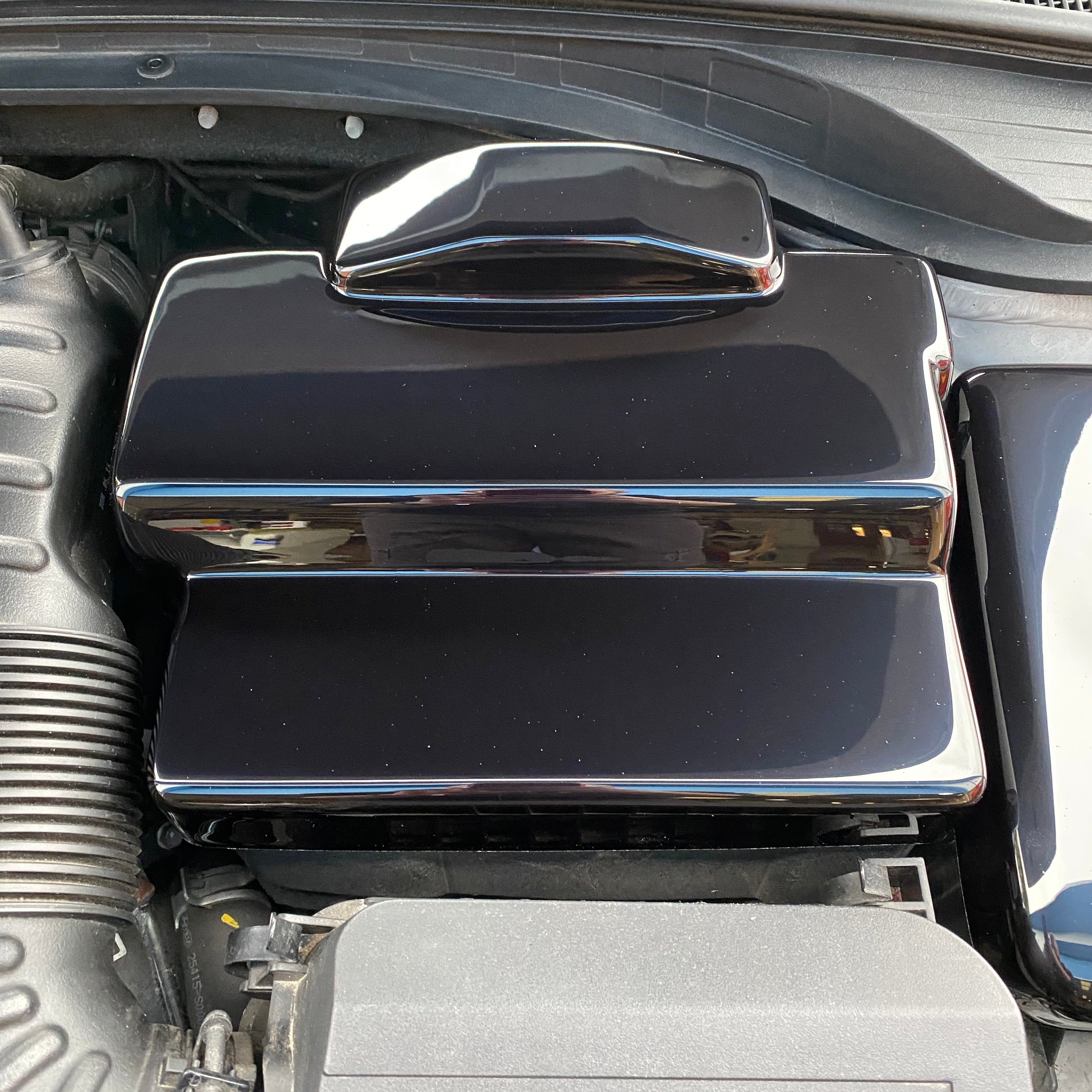 Proform Battery Cover (Plastic Finishes) - Fits Hyundai i30 / Kona N / Veloster N - Gloss Black Plastic