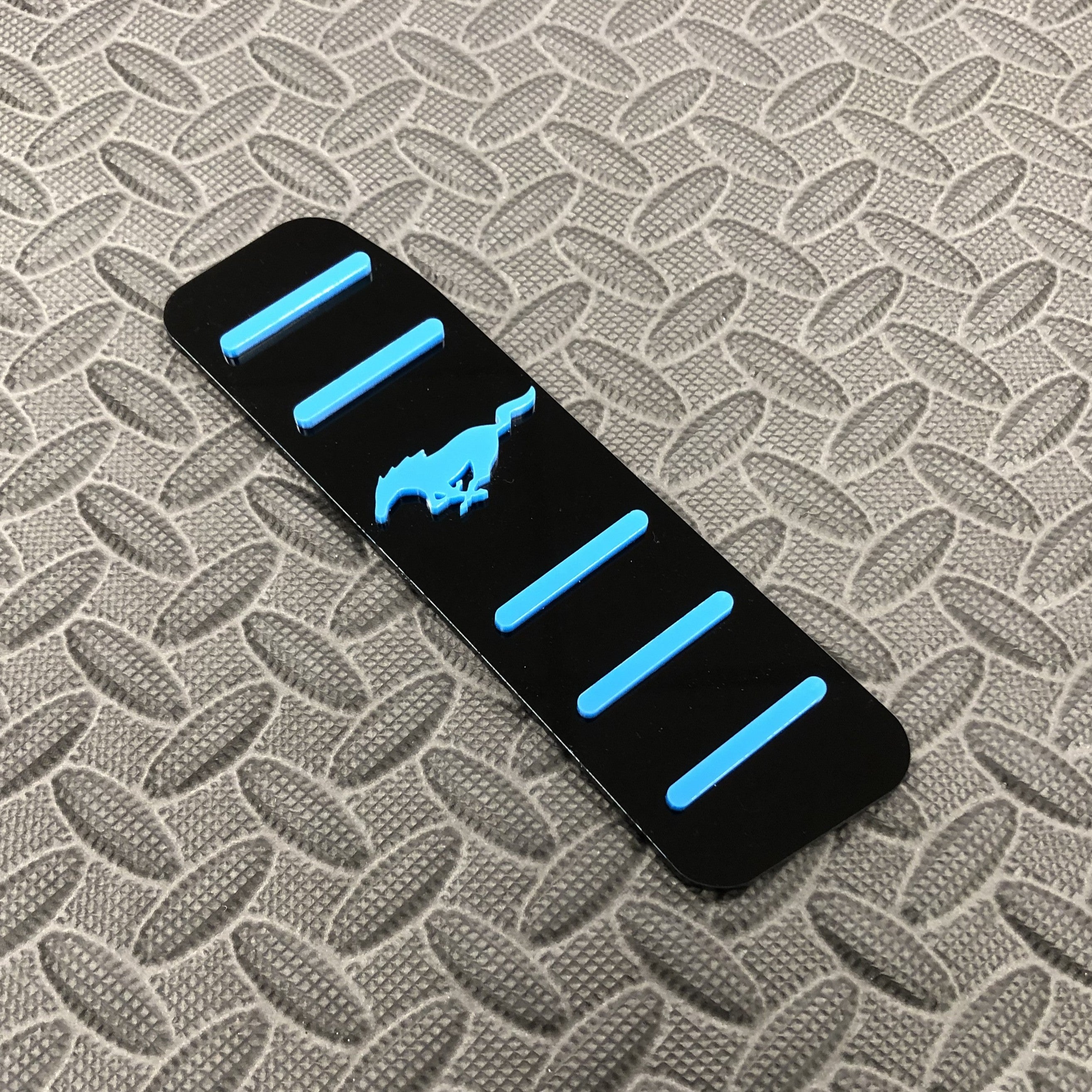 Mustang (6. Generation) Totpedal/Fußrastenplatte (4D-Acryl)