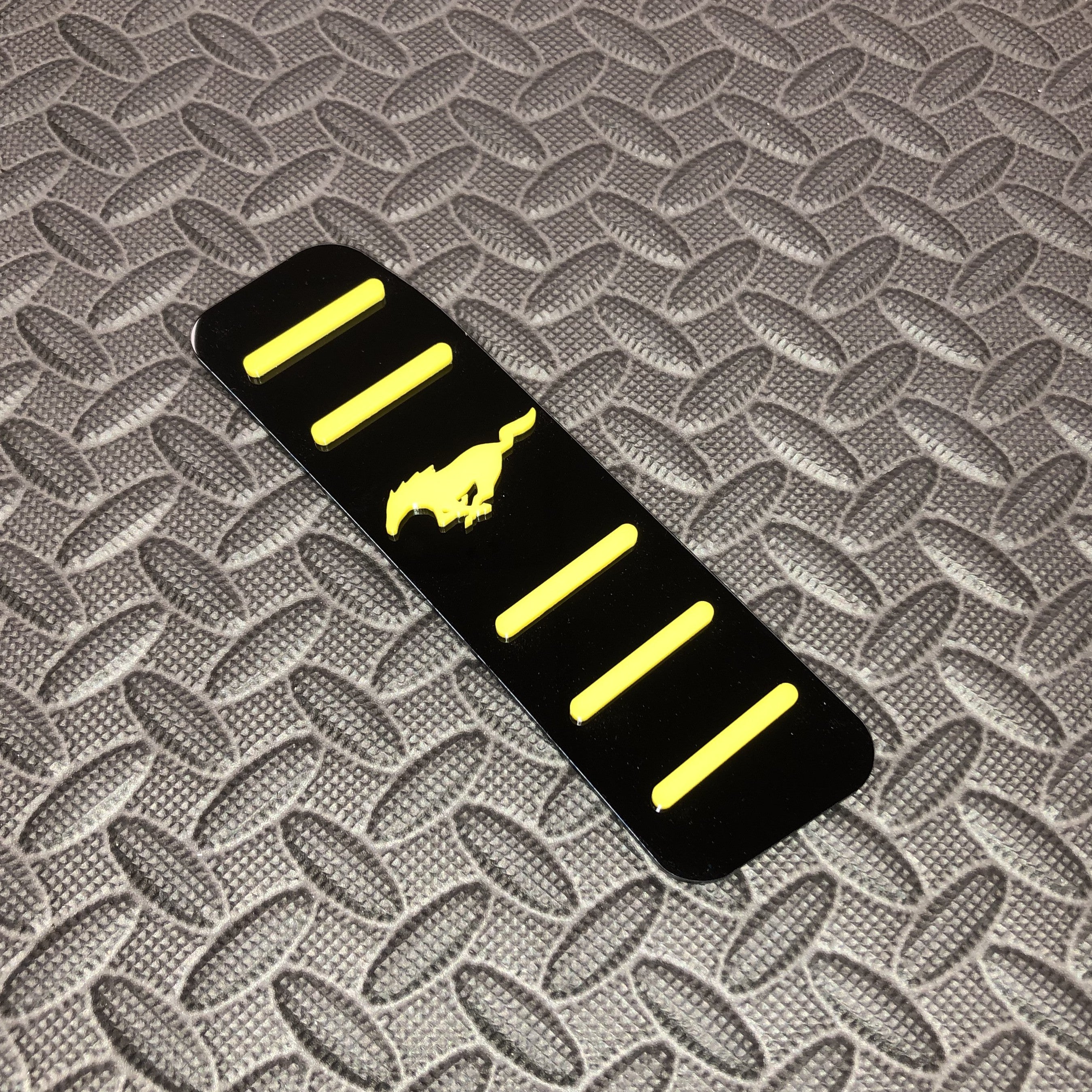 Mustang (6. Generation) Totpedal/Fußrastenplatte (4D-Acryl)