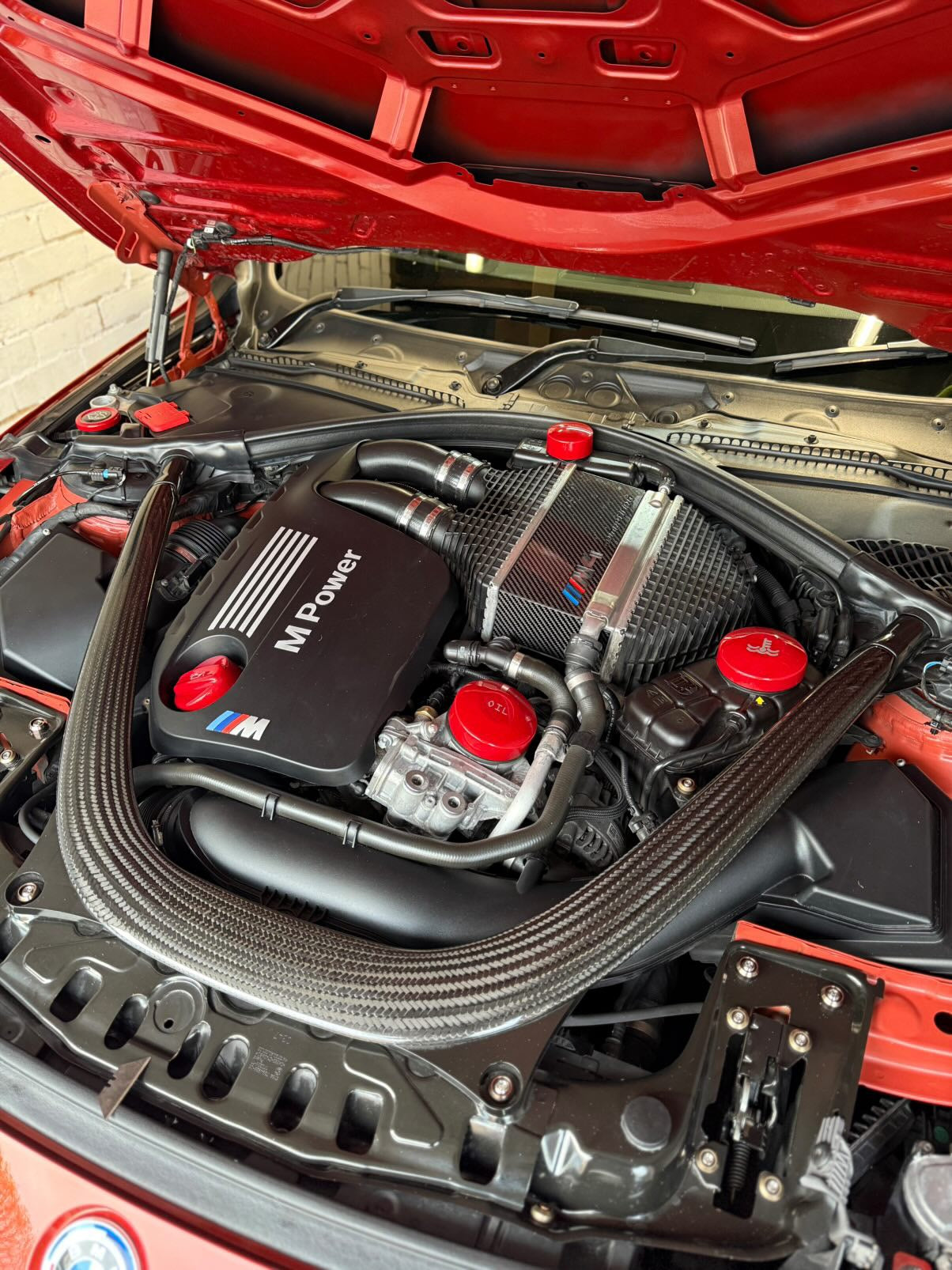 BMW S55 Engine Cap Cover Kit - M2 Competition / M3 / M4 (Painted Finishes)