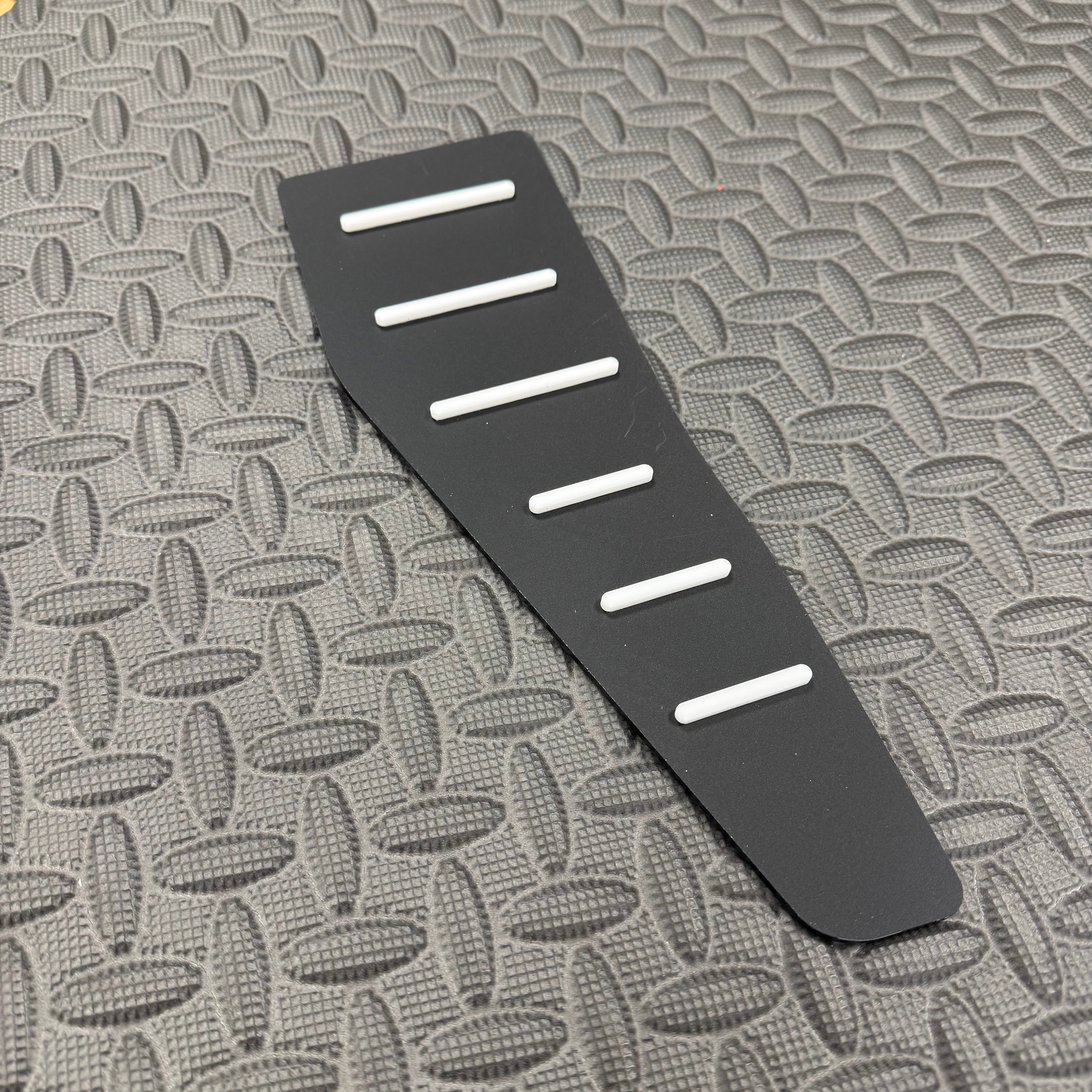 Proform Mk7/7.5 Golf GTI / R (Automatic) Dead Pedal / Foot Rest Plate - Satin Back Plate With White Detail