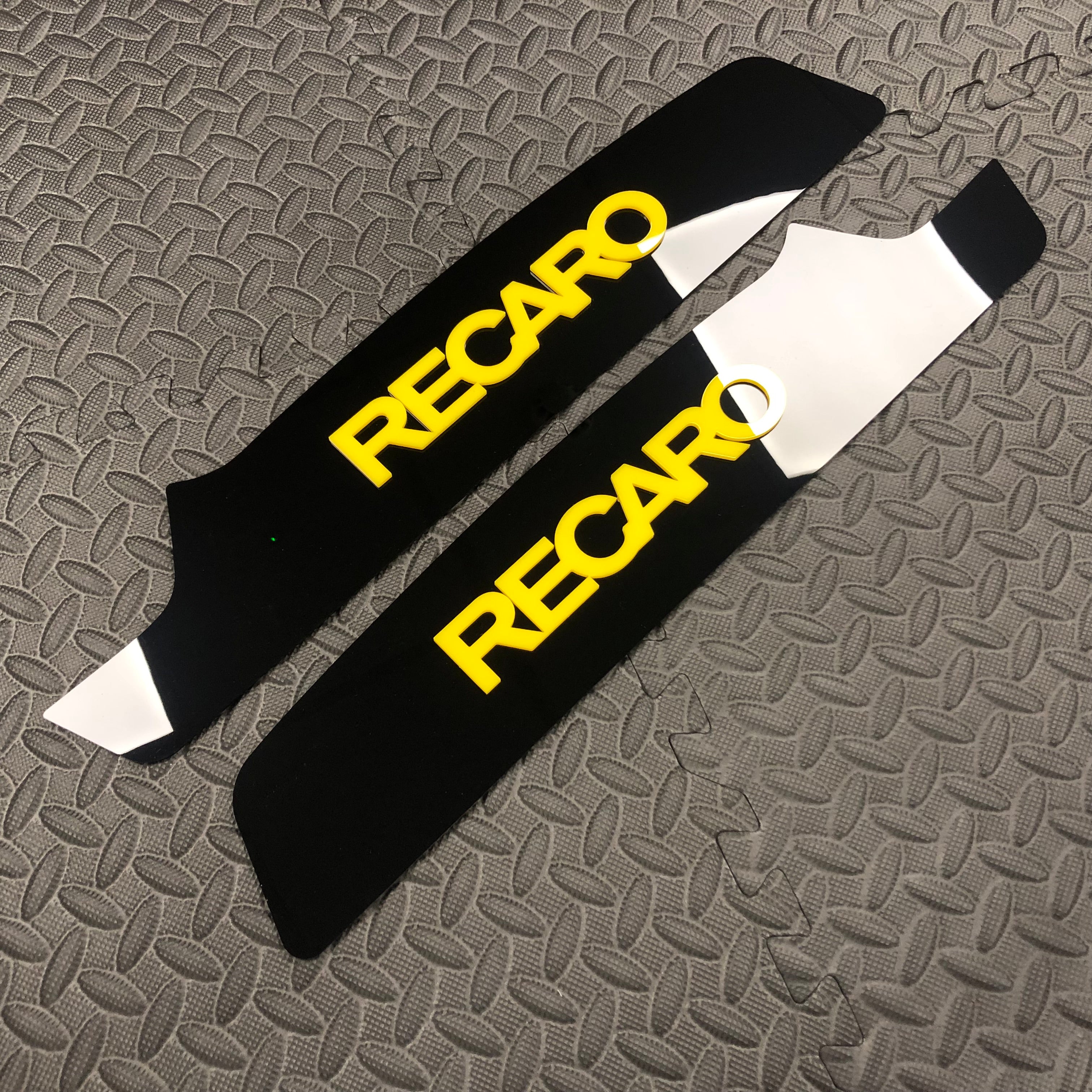 Mk3.5 Focus RS Recaro Seat Plate Set