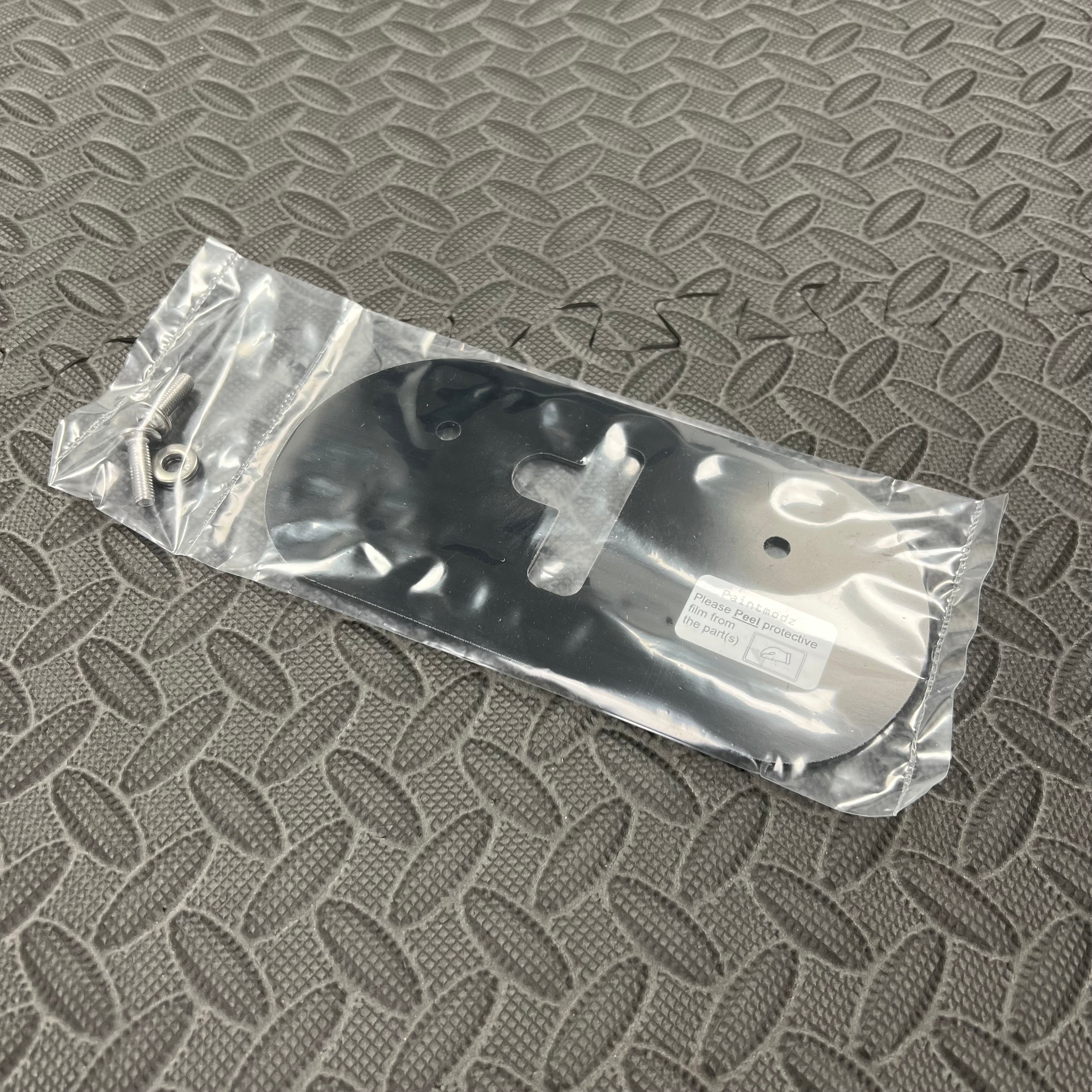 Proform Upper Bonnet Catch Plate - Mk7.5 Fiesta - Gloss Black Plastic And Fitting Hardware