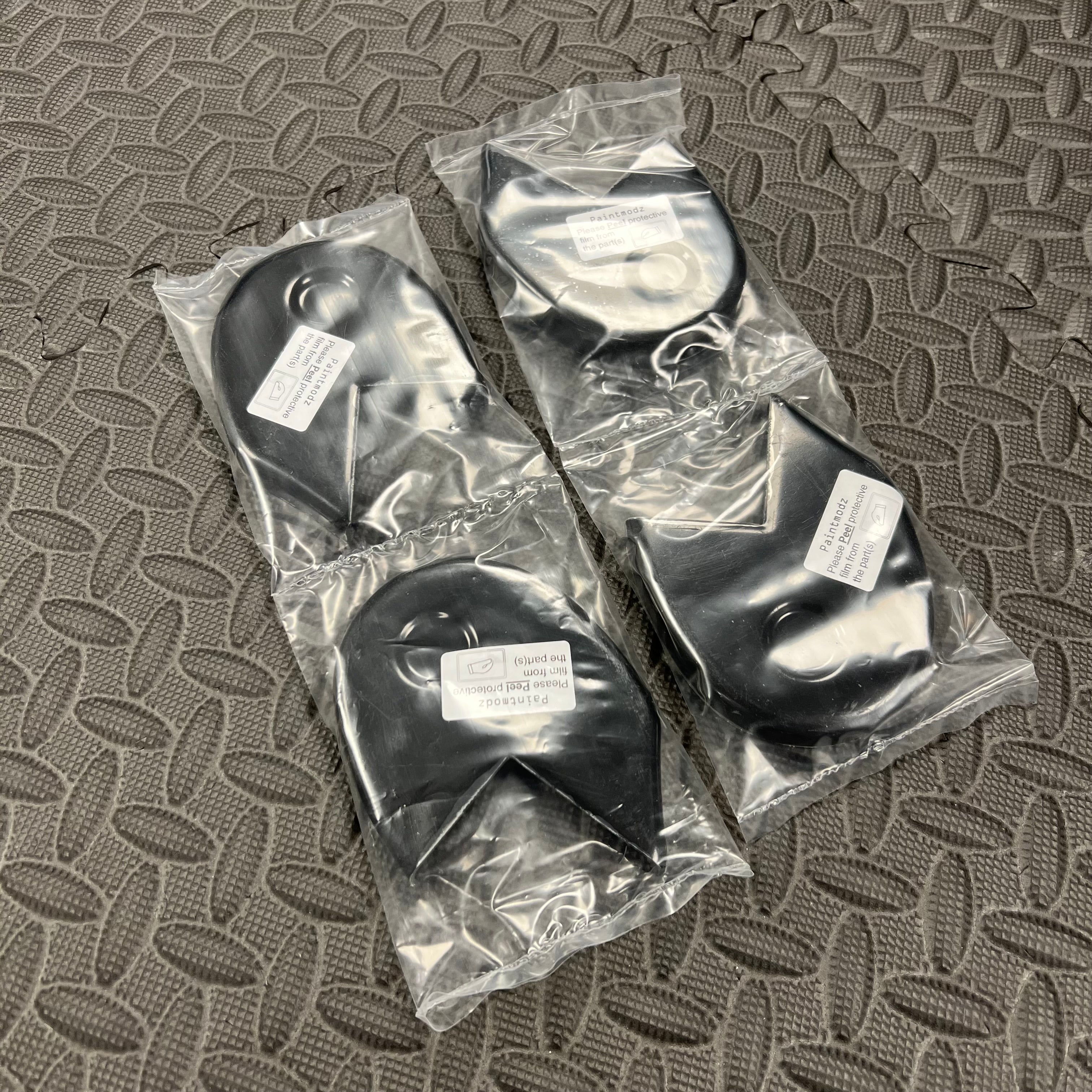 Proform Seat Rail End Covers With Gel Badge Recess - Mk3/3.5 Focus - Gloss Black Plastic