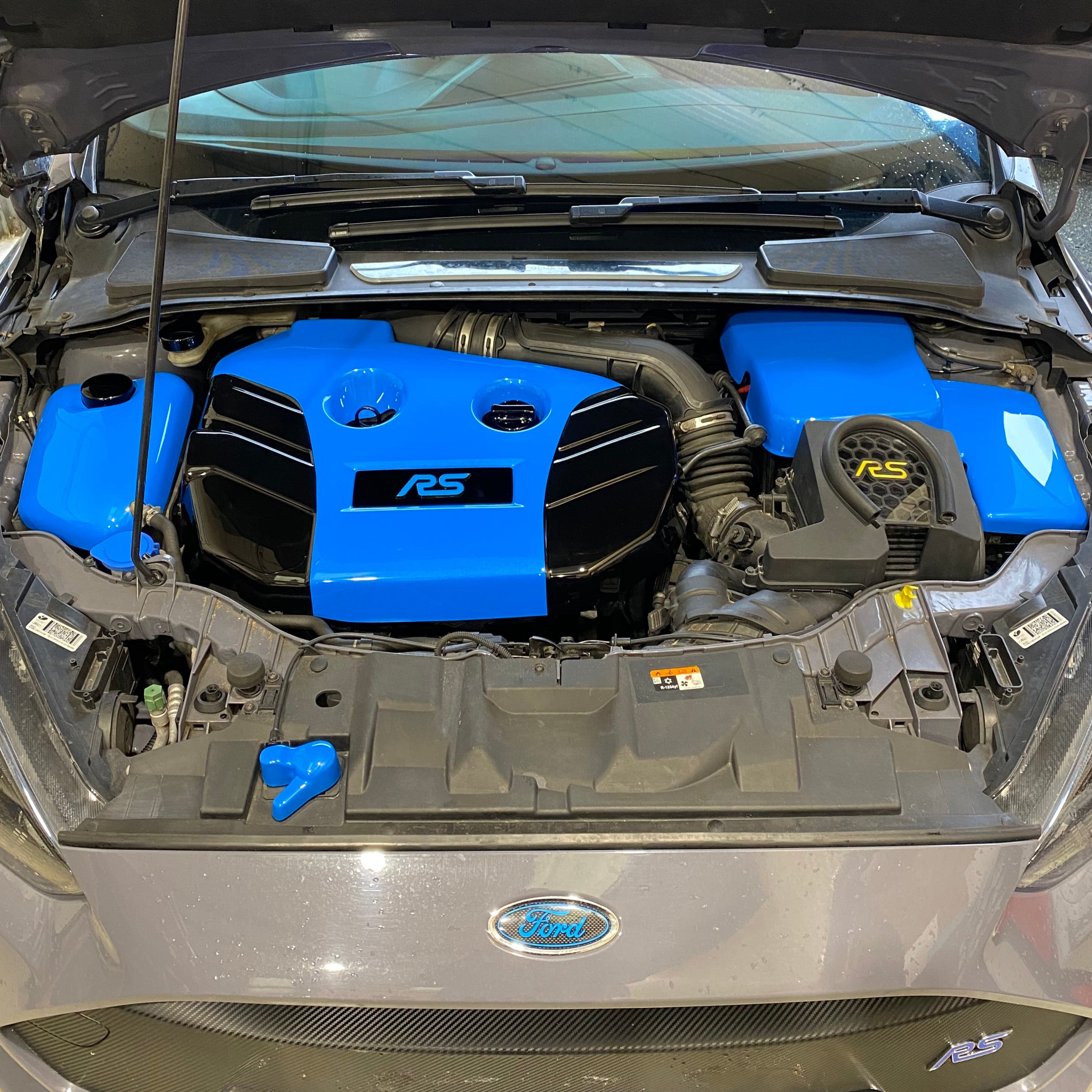 Proform Medium Engine Bay Dress Up Bundle - Mk3.5 Focus RS (Painted Finishes)