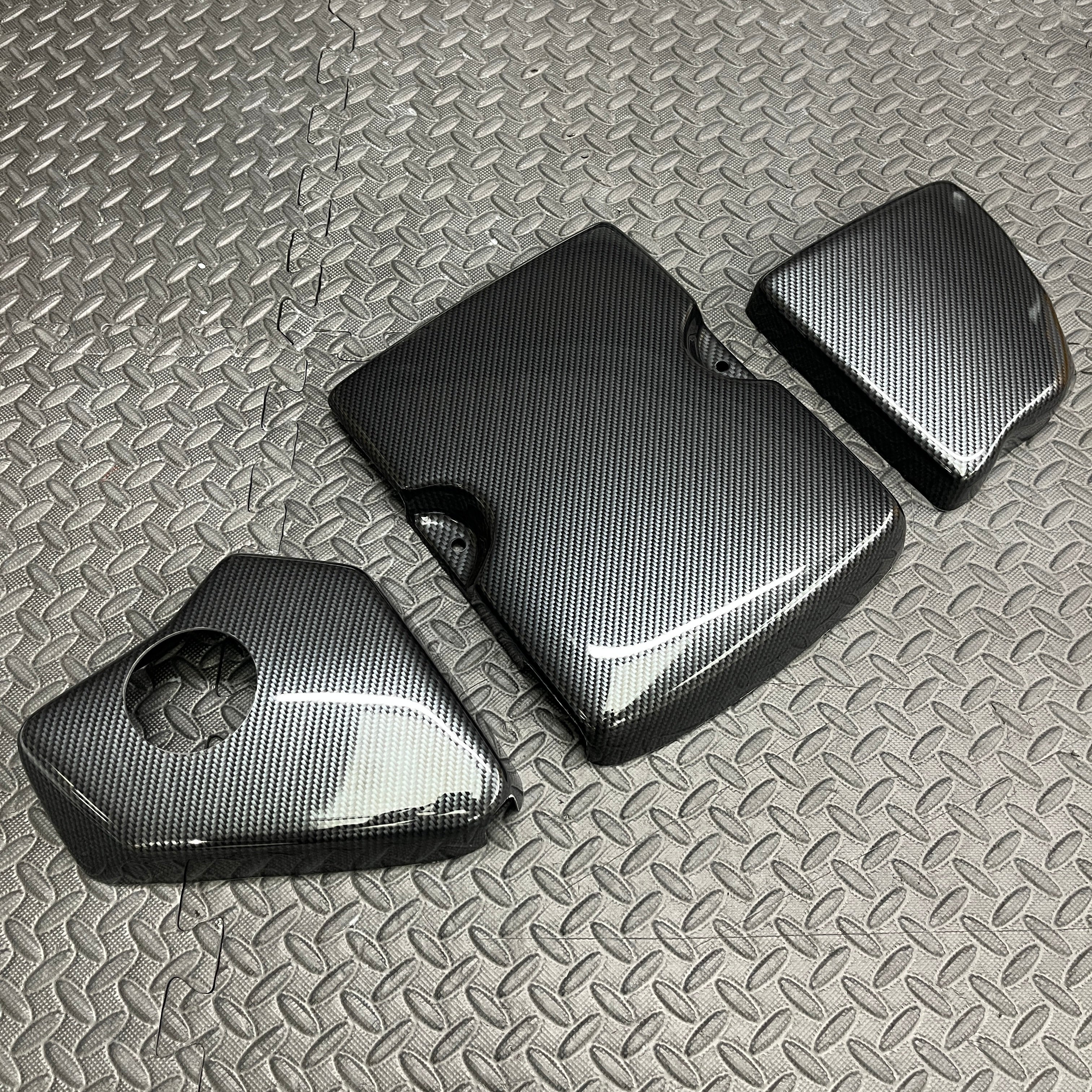 Kit d'habillage du compartiment moteur Proform - Fiesta MK7/7.5 (finitions plastiques)